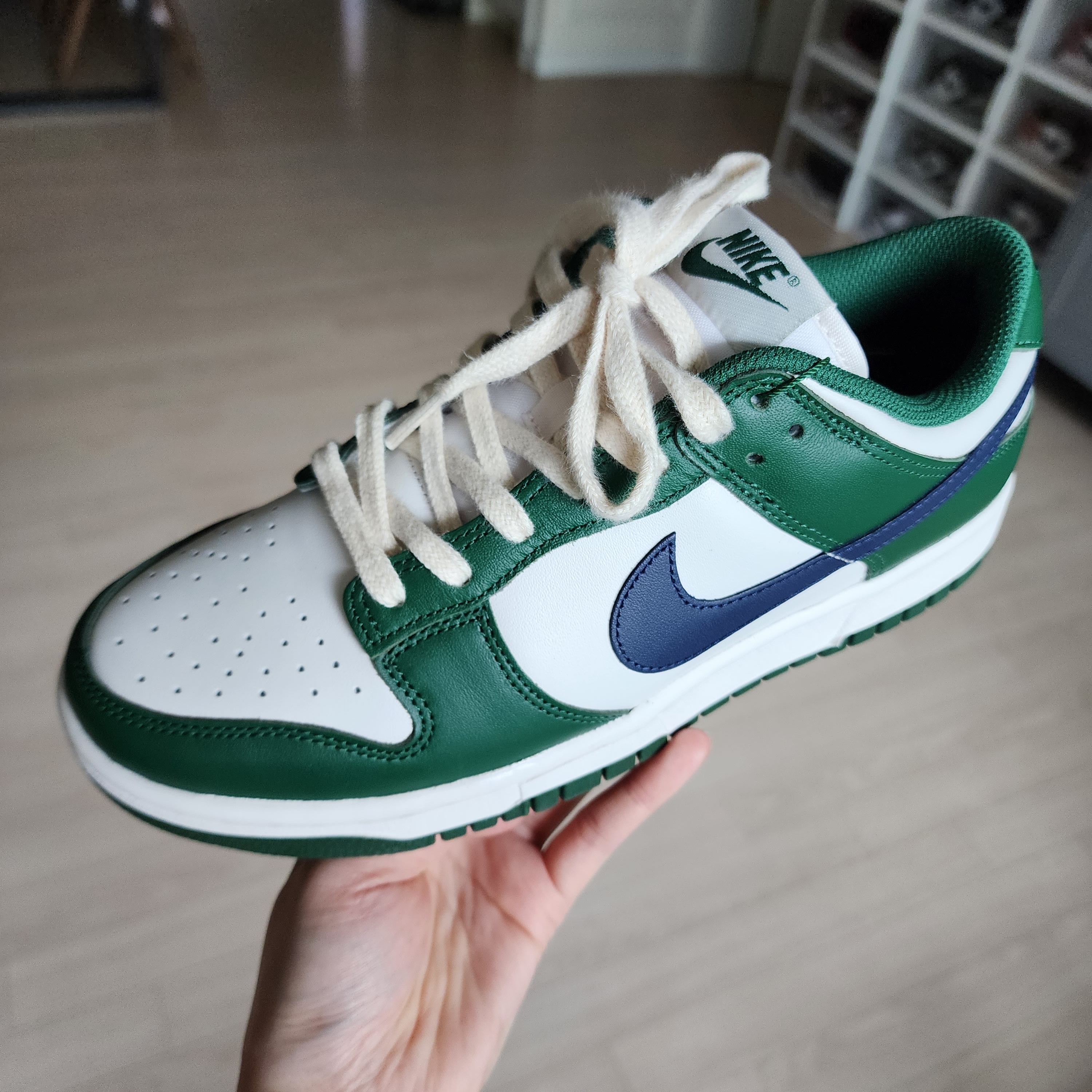 (W) Nike Dunk Low Gorge Green, Nike Dunk Low Retro Varsity Green 착용 스타일 - 3
