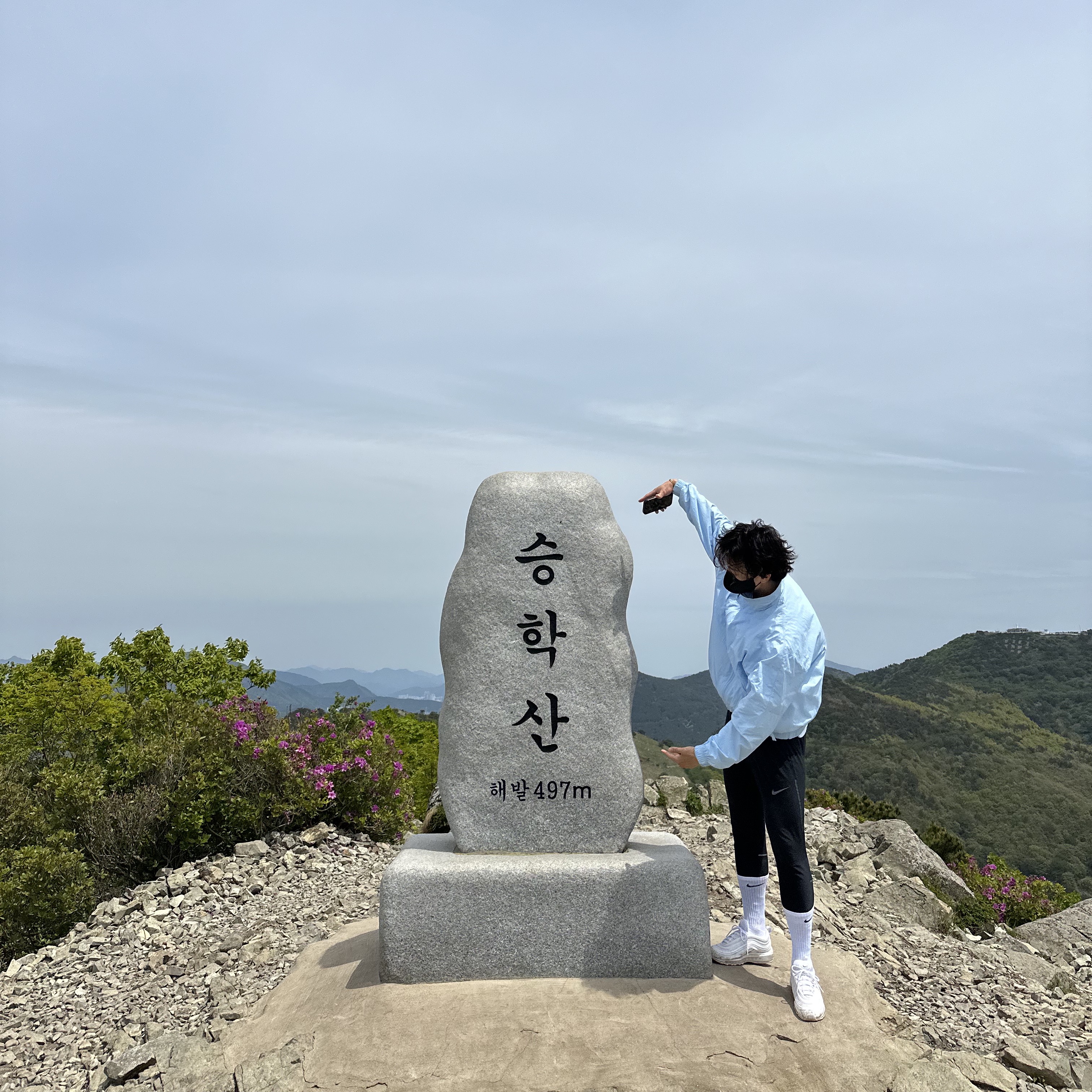Nike NRG Solo Swoosh Woven Track Jacket Celestine Blue - Asia, Nike Air Max 97 Triple White Wolf Grey 착용 스타일