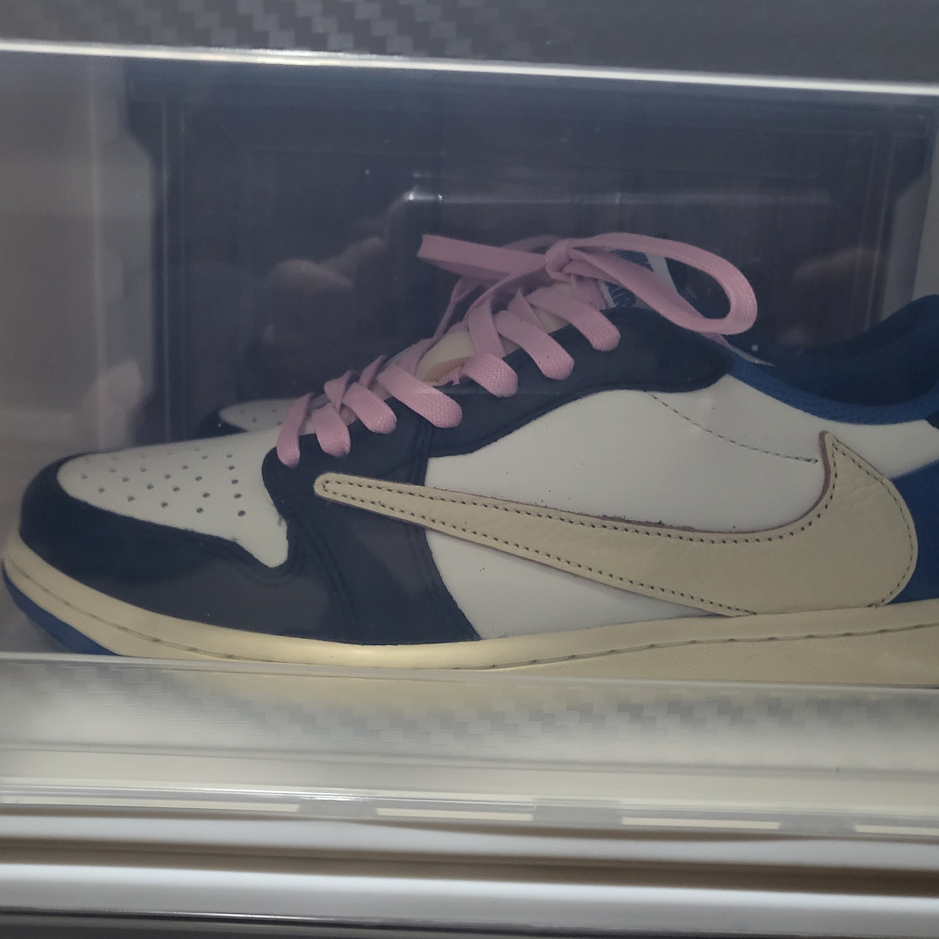 Jordan 1 x Travis Scott x Fragment Retro Low OG SP Military Blue, Nike Air Max 95 OG Neon Yellow 2020 착용 스타일 - 2