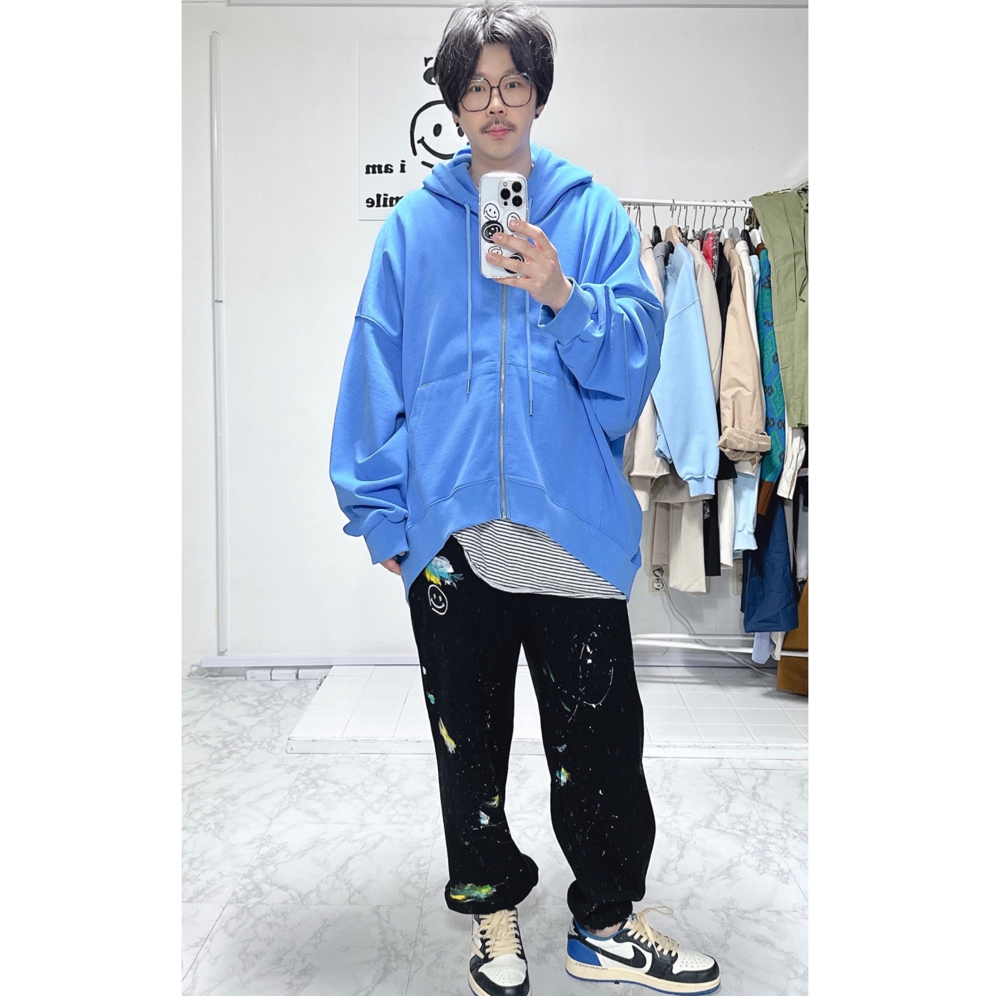 Jordan 1 x Travis Scott x Fragment Retro Low OG SP Military Blue 착용 스타일