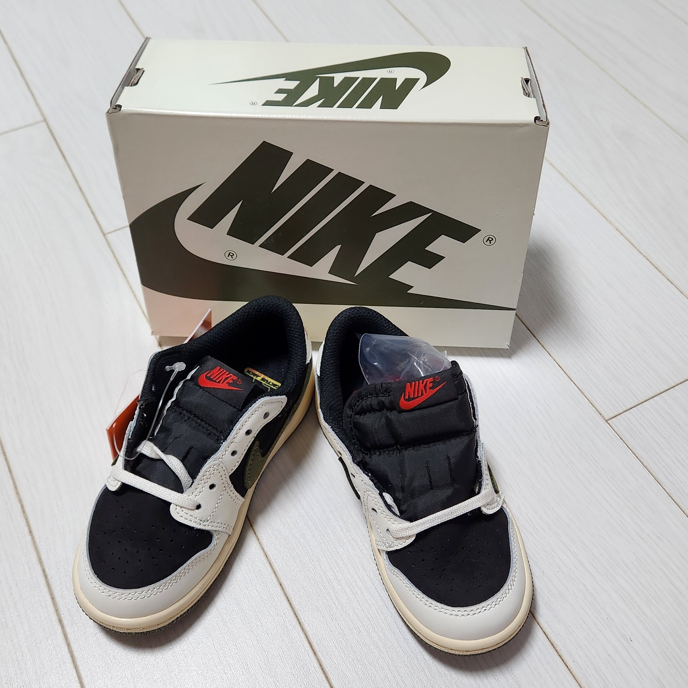(TD) Jordan 1 x Travis Scott Retro Low OG SP Medium Olive 착용 스타일