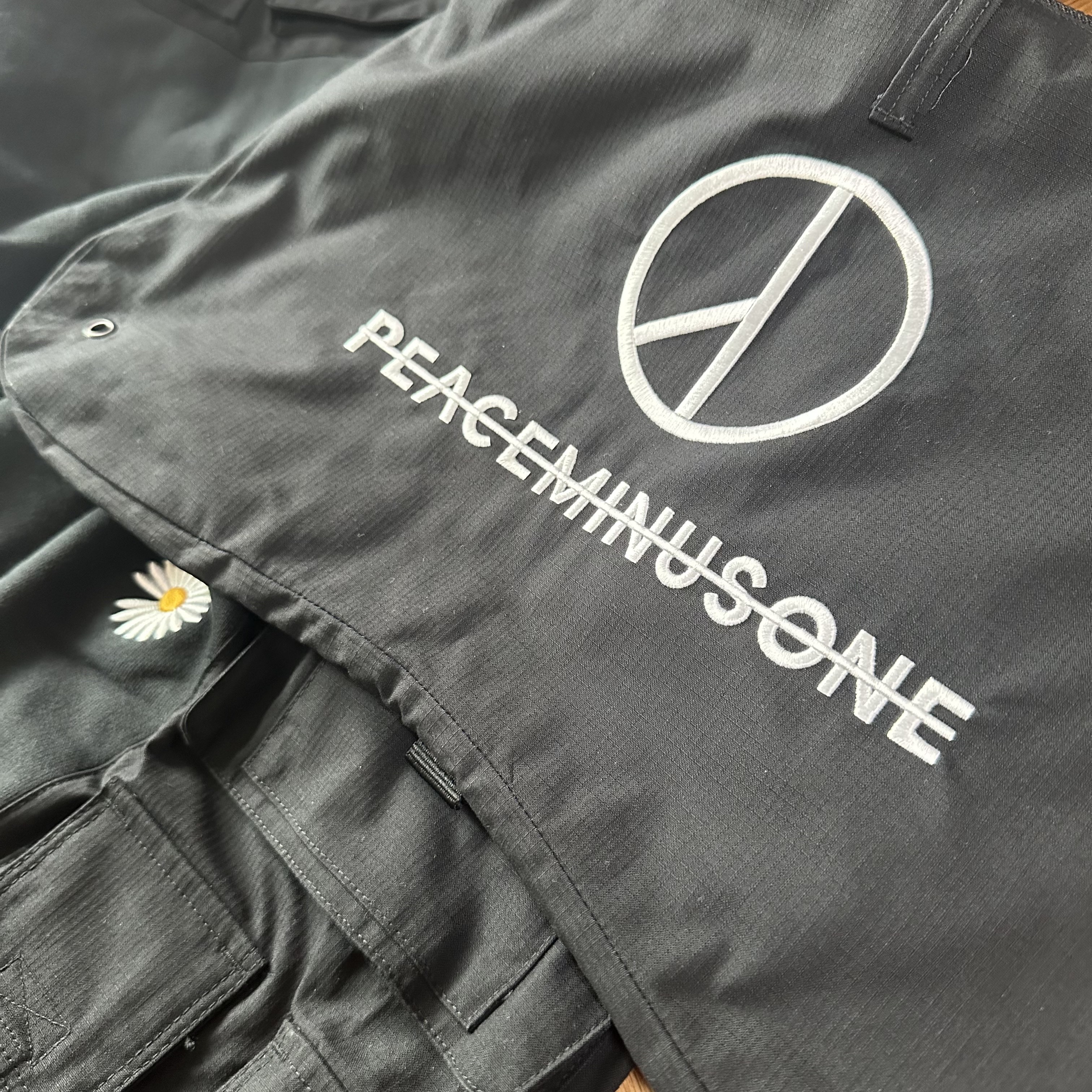 Nike x Peaceminusone Wide Pants Black (DR0096-010) 착용 스타일