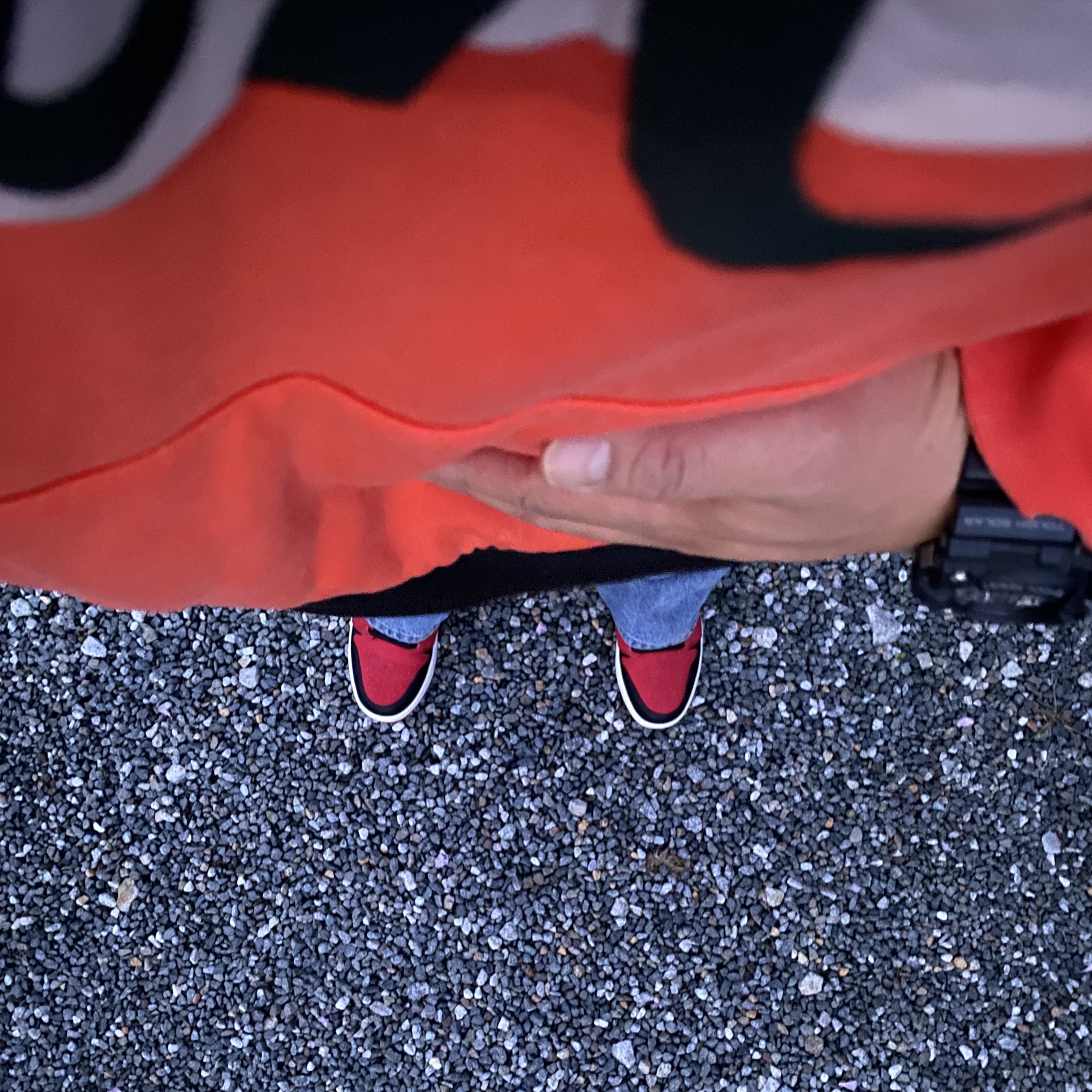 Nike x Cactus Plant Flea Market Shoebox Heavyweight Hooded Pullover Orange - US/EU, Jordan 1 Mid Bred 2013 착용 스타일