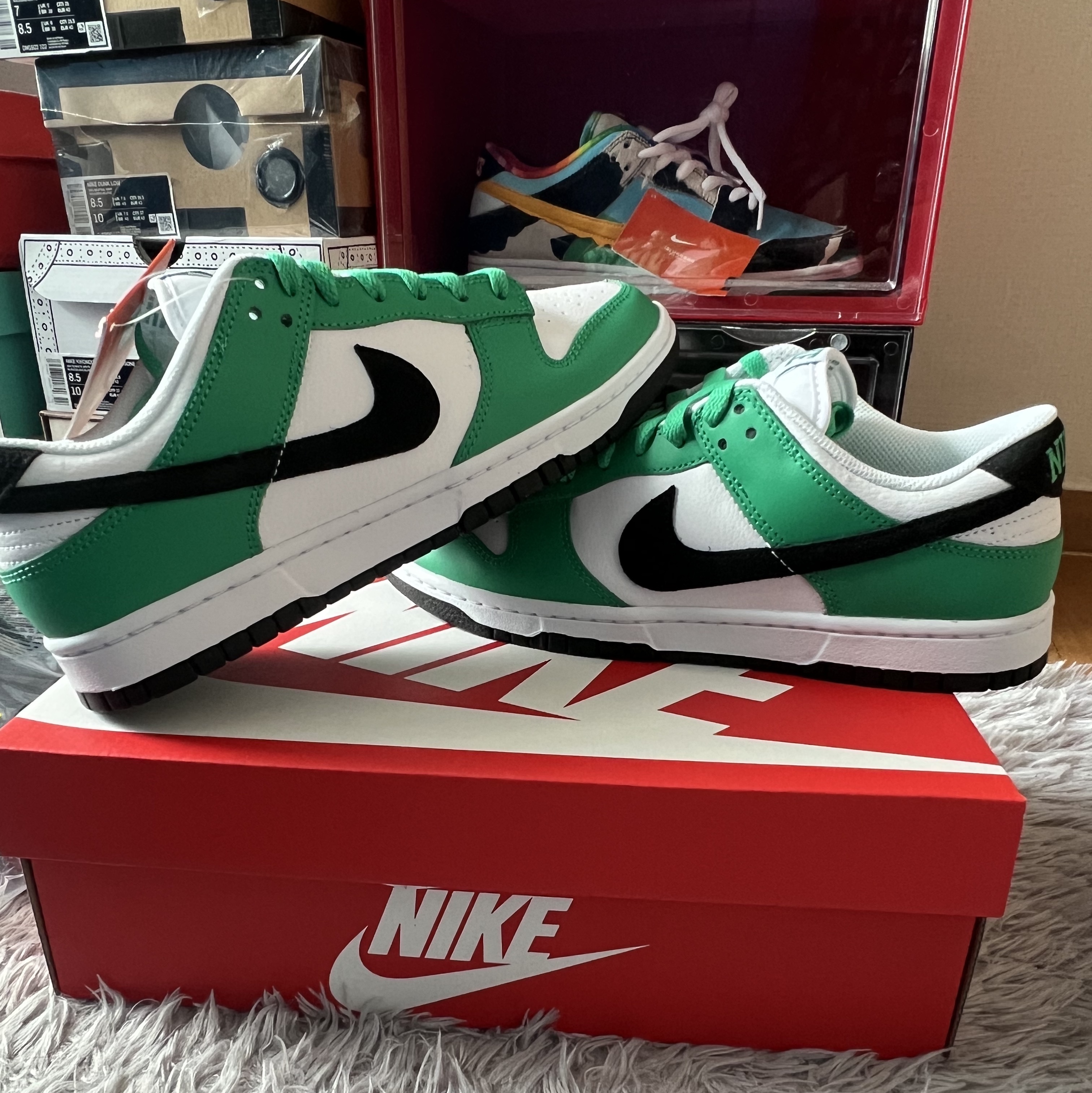 Nike Dunk Low White Green, Nike x Ben & Jerry's SB Dunk Low Chunky Dunky 착용 스타일 - 1