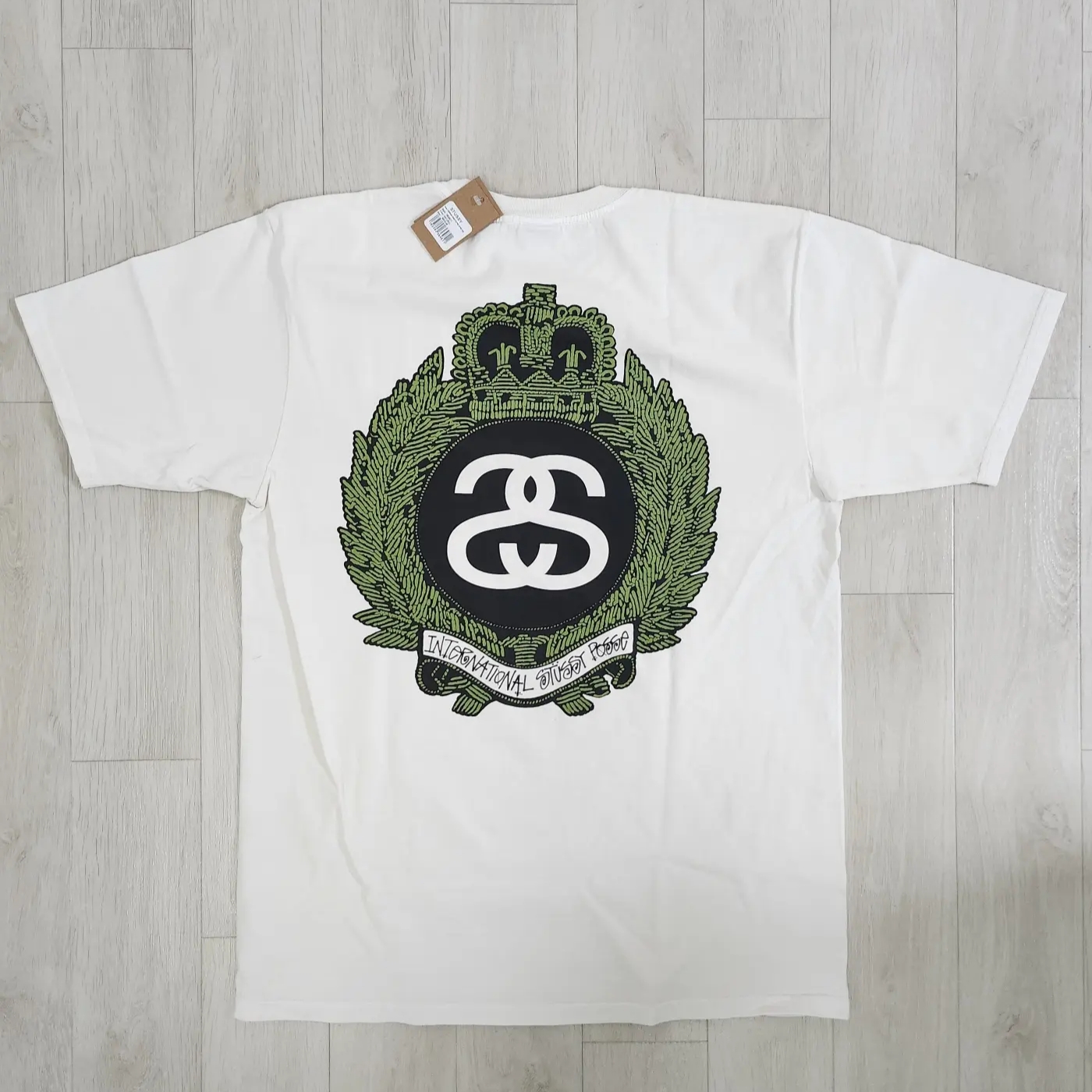 Stussy Crown Wreath Pigment Dyed T-Shirt Natural 착용 스타일 - 1