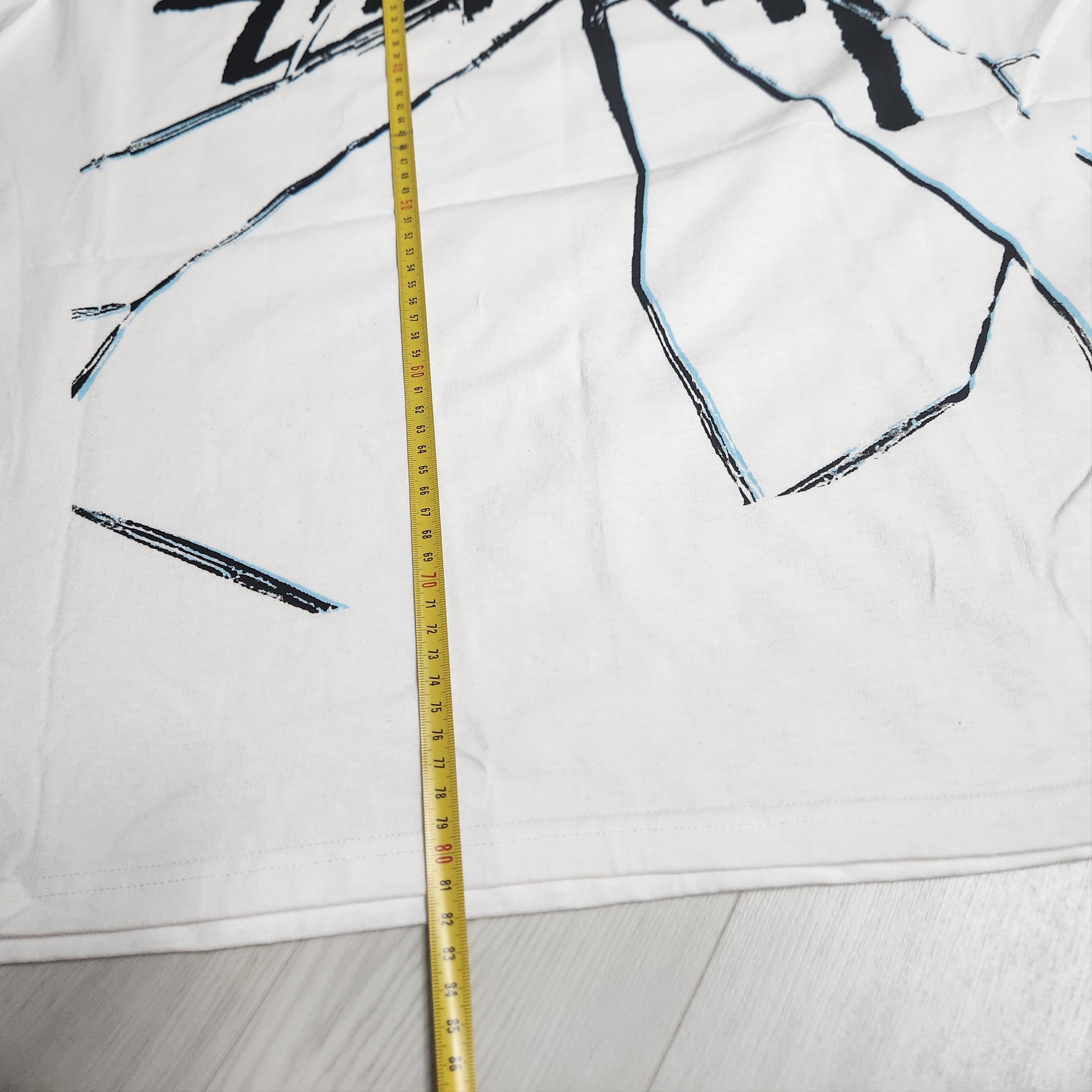 Stussy Shattered T-Shirt White 착용 스타일 - 2