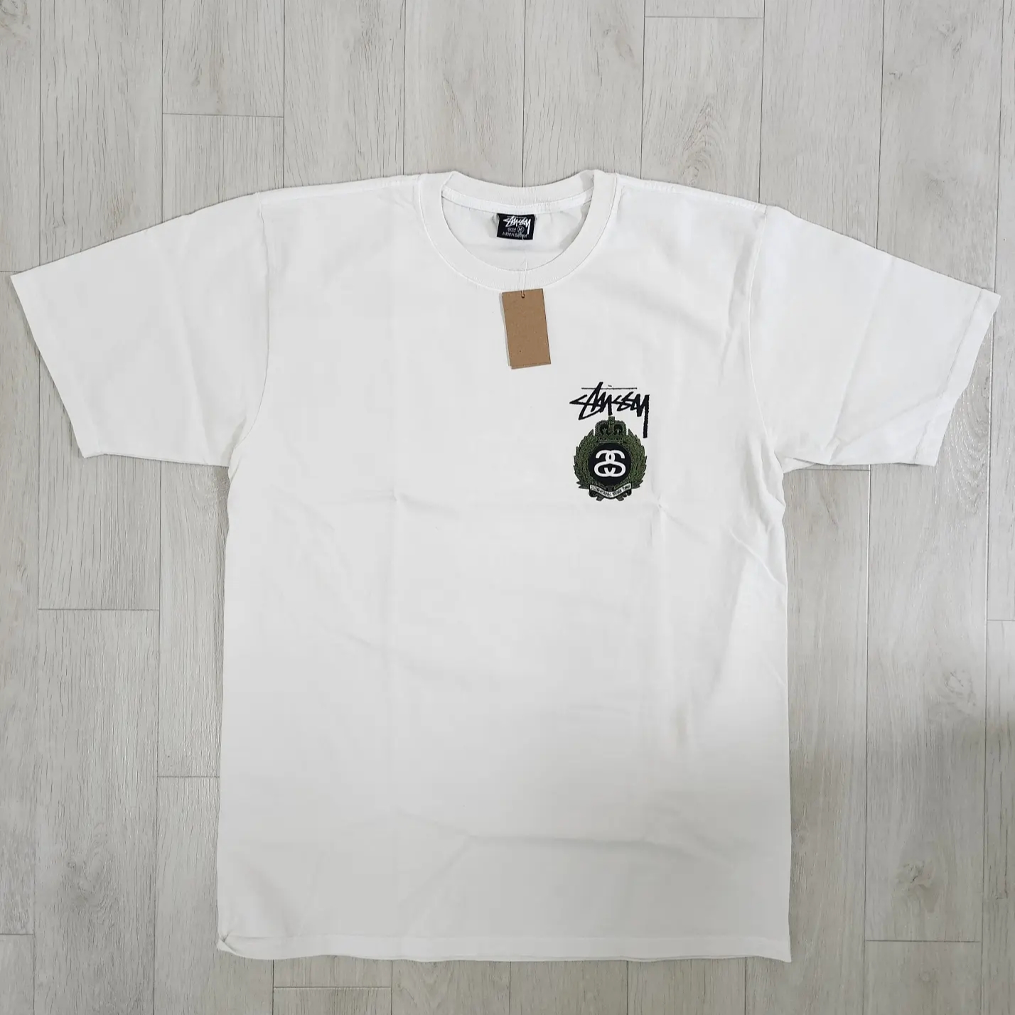 Stussy Crown Wreath Pigment Dyed T-Shirt Natural 착용 스타일 - 2