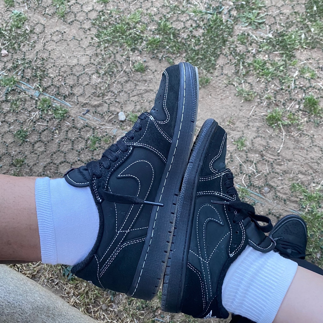 Jordan 1 x Travis Scott Retro Low OG SP Black Phantom, (PS) Jordan 1 x Travis Scott Retro Low OG SP Black Phantom 착용 스타일
