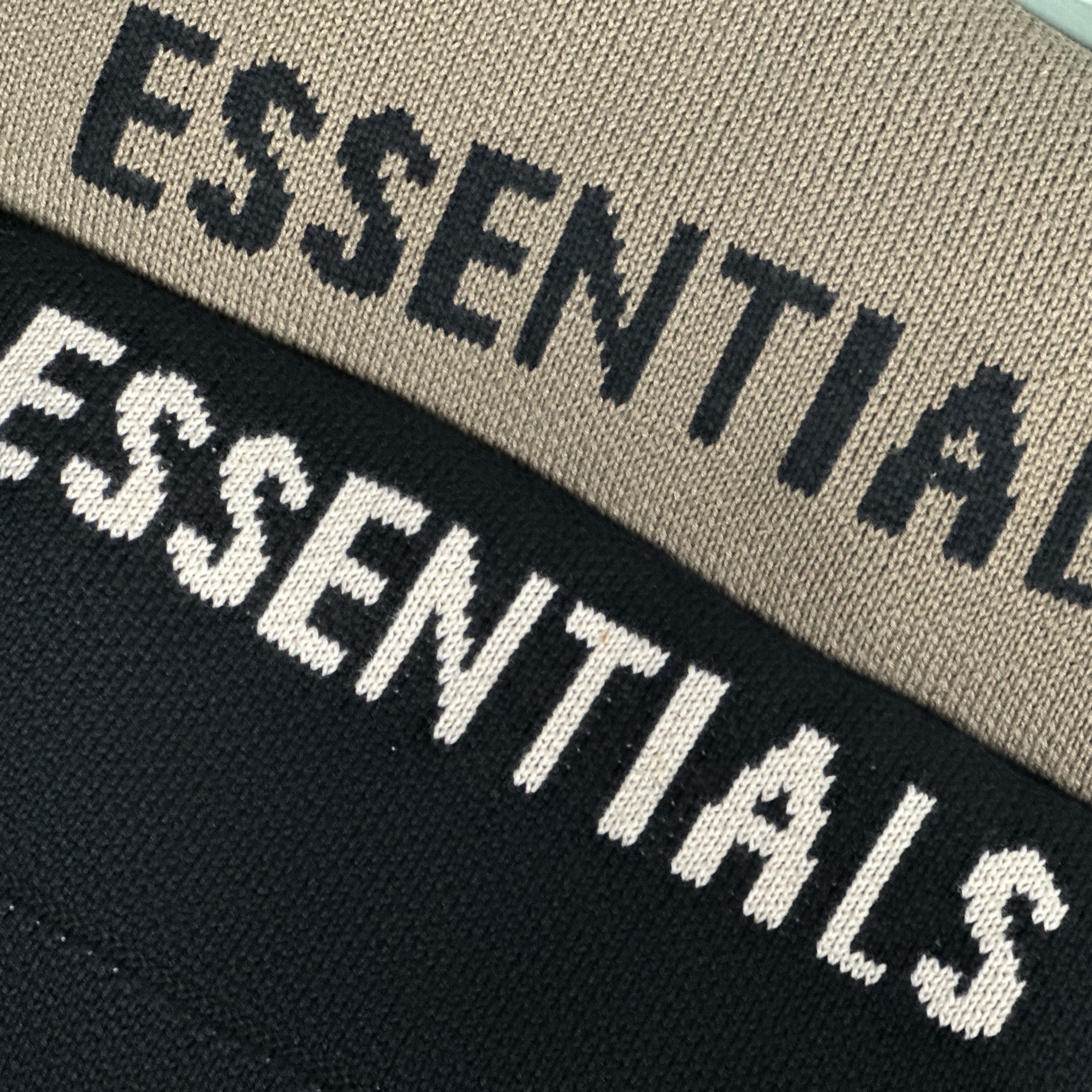 Essentials Knit Hoodie Black - 20FW, Adidas Yeezy Boost 700 Mauve 착용 스타일 - 3