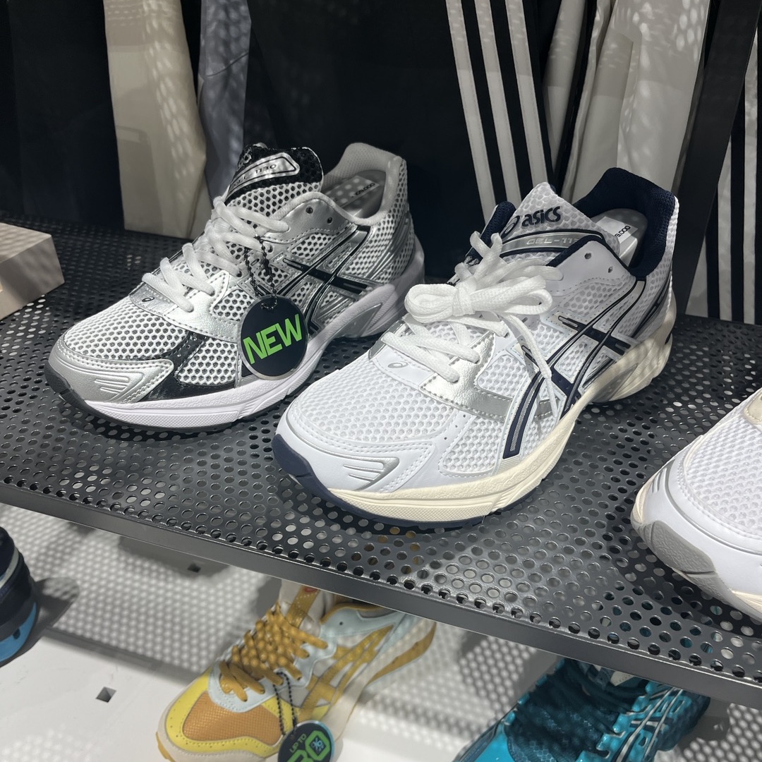 Asics Gel-1130 White Black, (W) Asics Gel-1130 White Midnight 착용 스타일 - 1