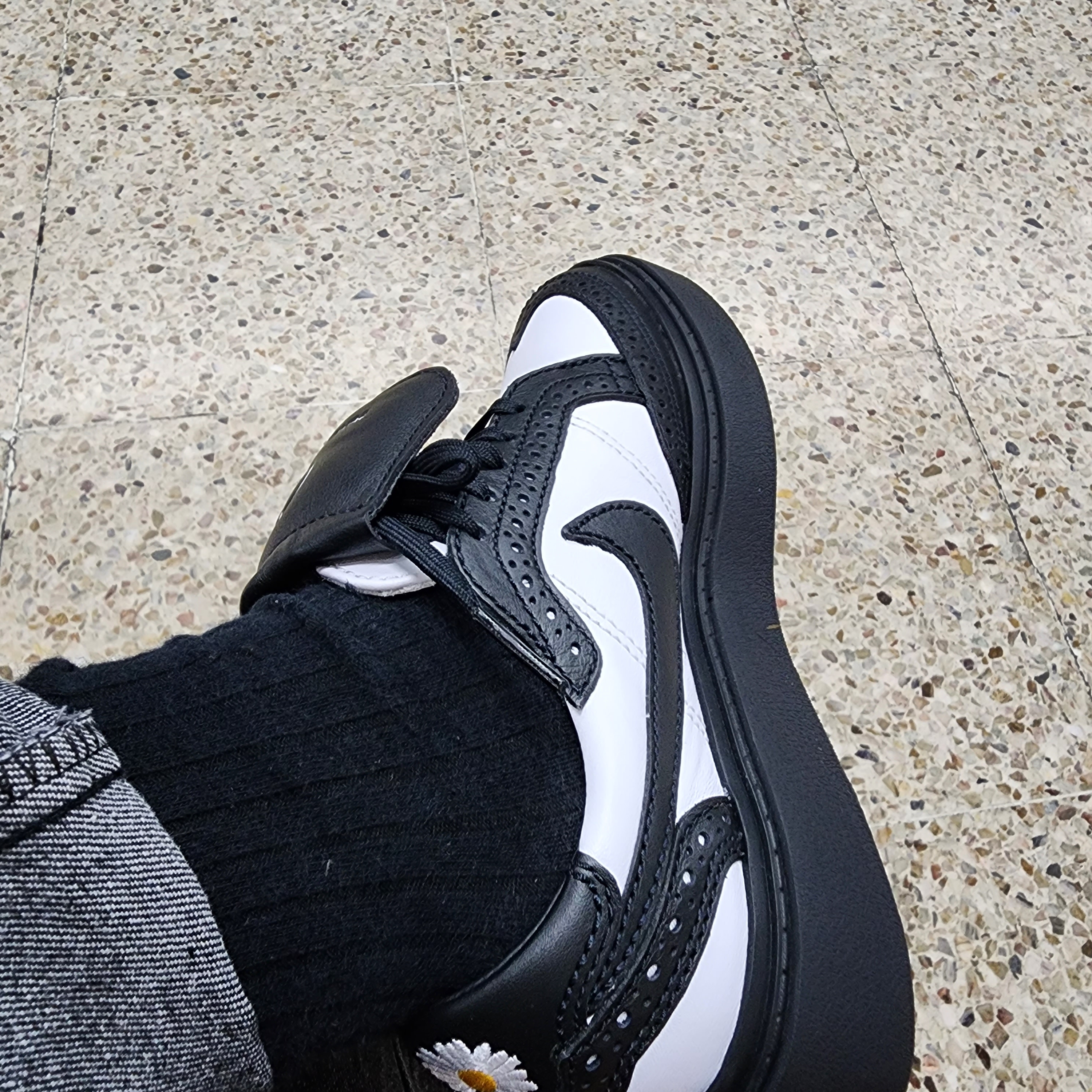 Nike x Peaceminusone Kwondo1 Black and White 착용 스타일 - 4