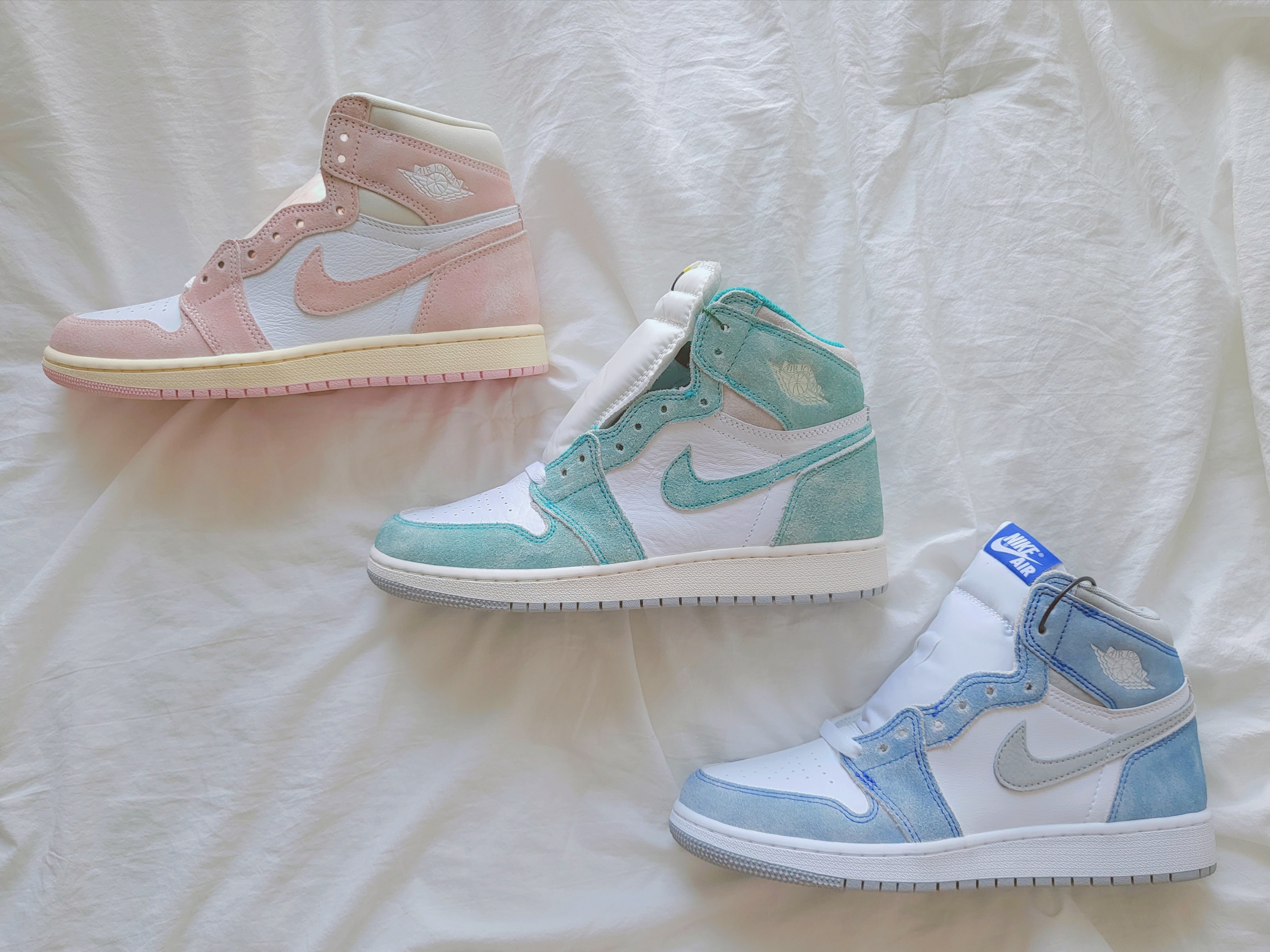(GS) Jordan 1 Retro High OG Turbo Green, (W) Jordan 1 Retro High OG Coconut Milk and Sail 착용 스타일