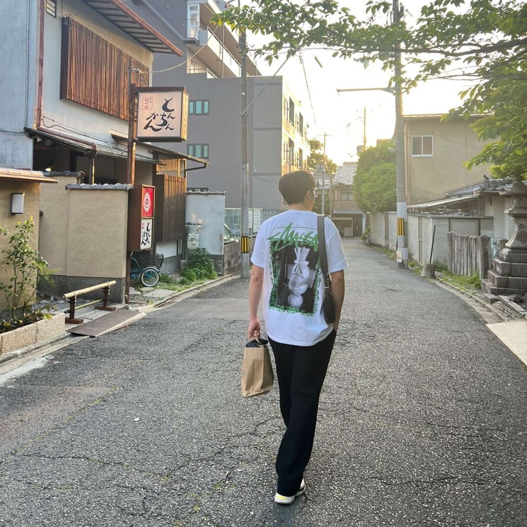 Stussy Landin T-Shirt White 착용 스타일