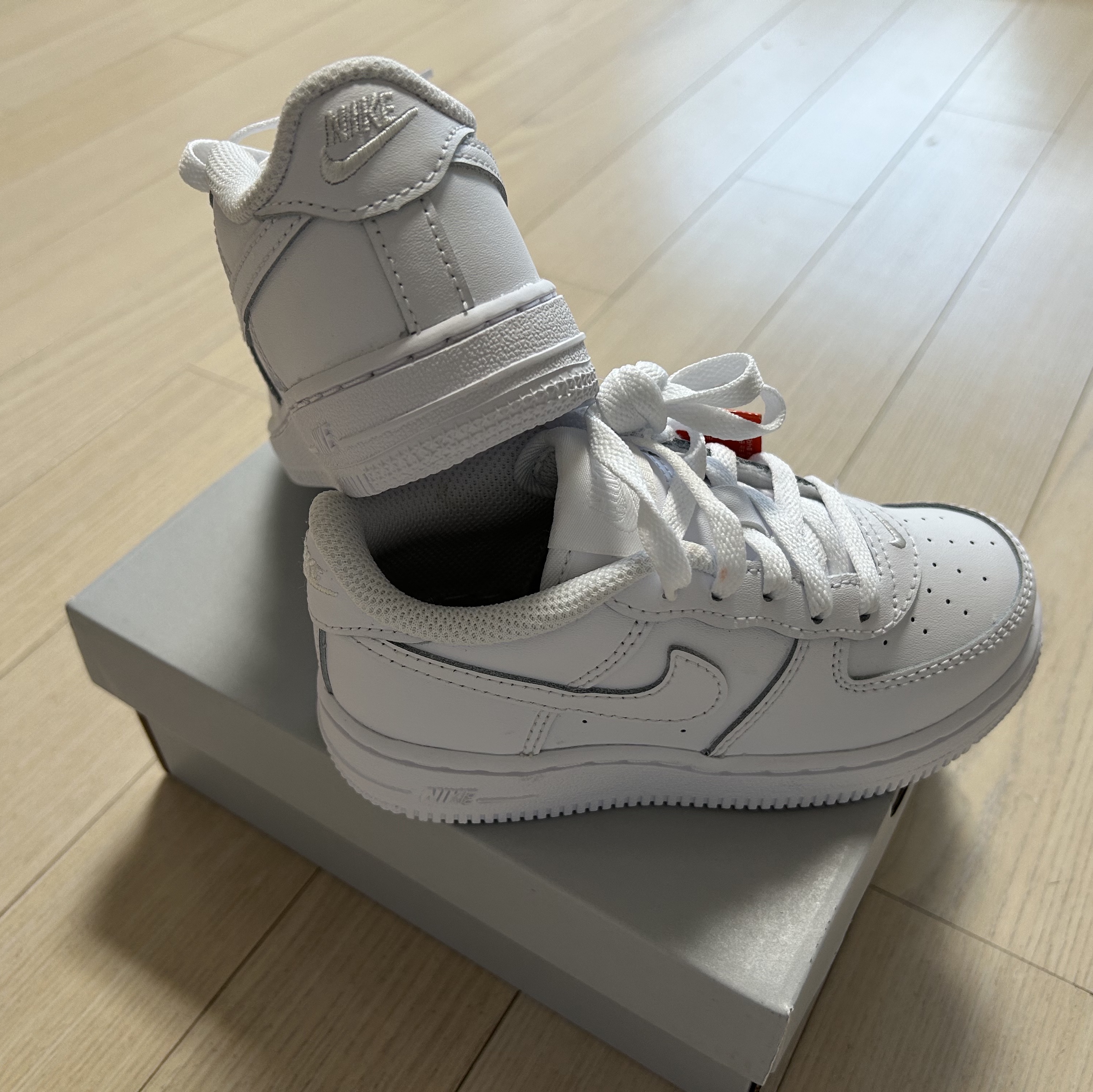 Nike Air Force 1 '07 Low White 착용 스타일