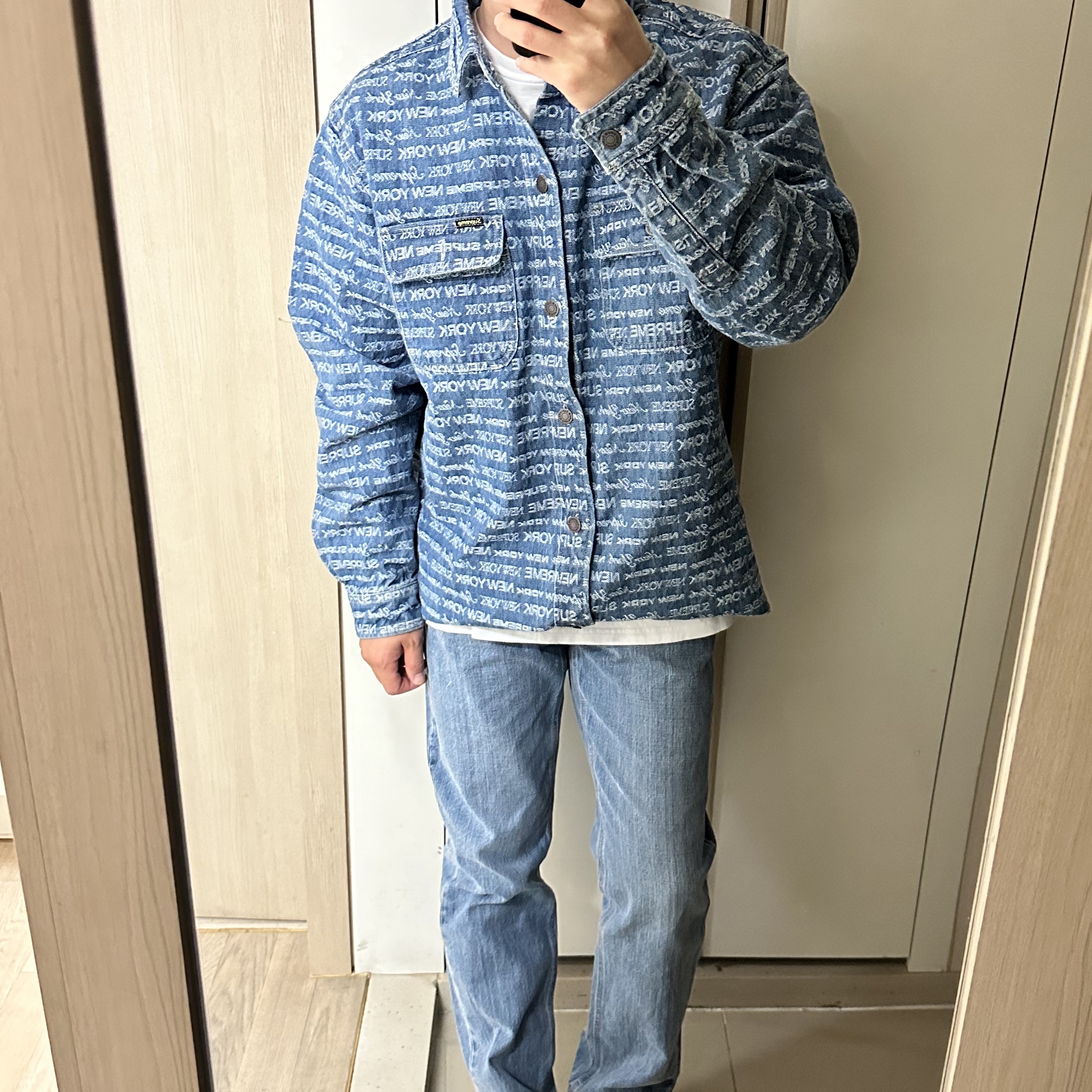 Supreme Multi Type Jacquard Denim Shirt Blue - 22FW 착용 스타일 - 1