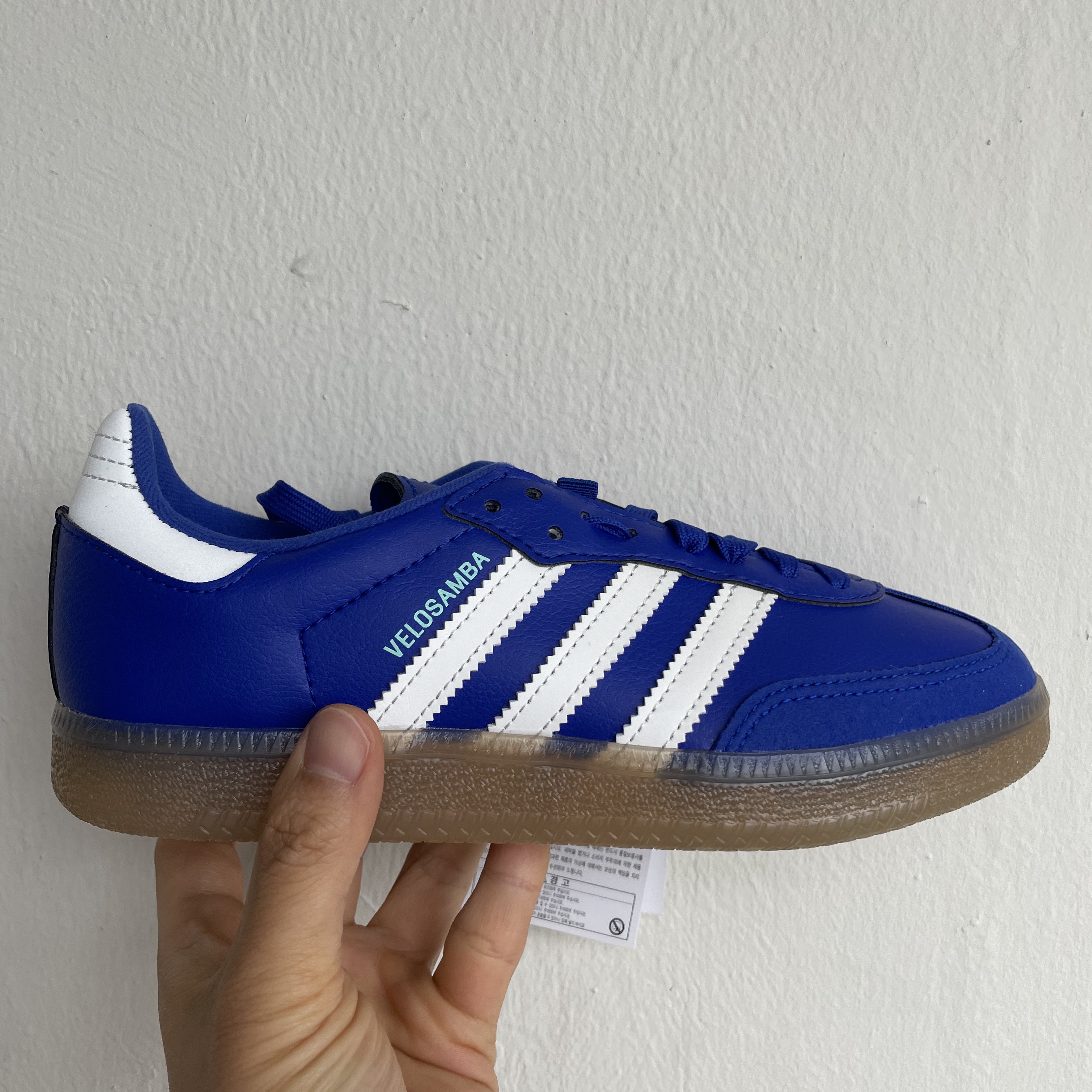 Adidas Velosamba Vegan Cycling Lucid Blue 착용 스타일 - 1