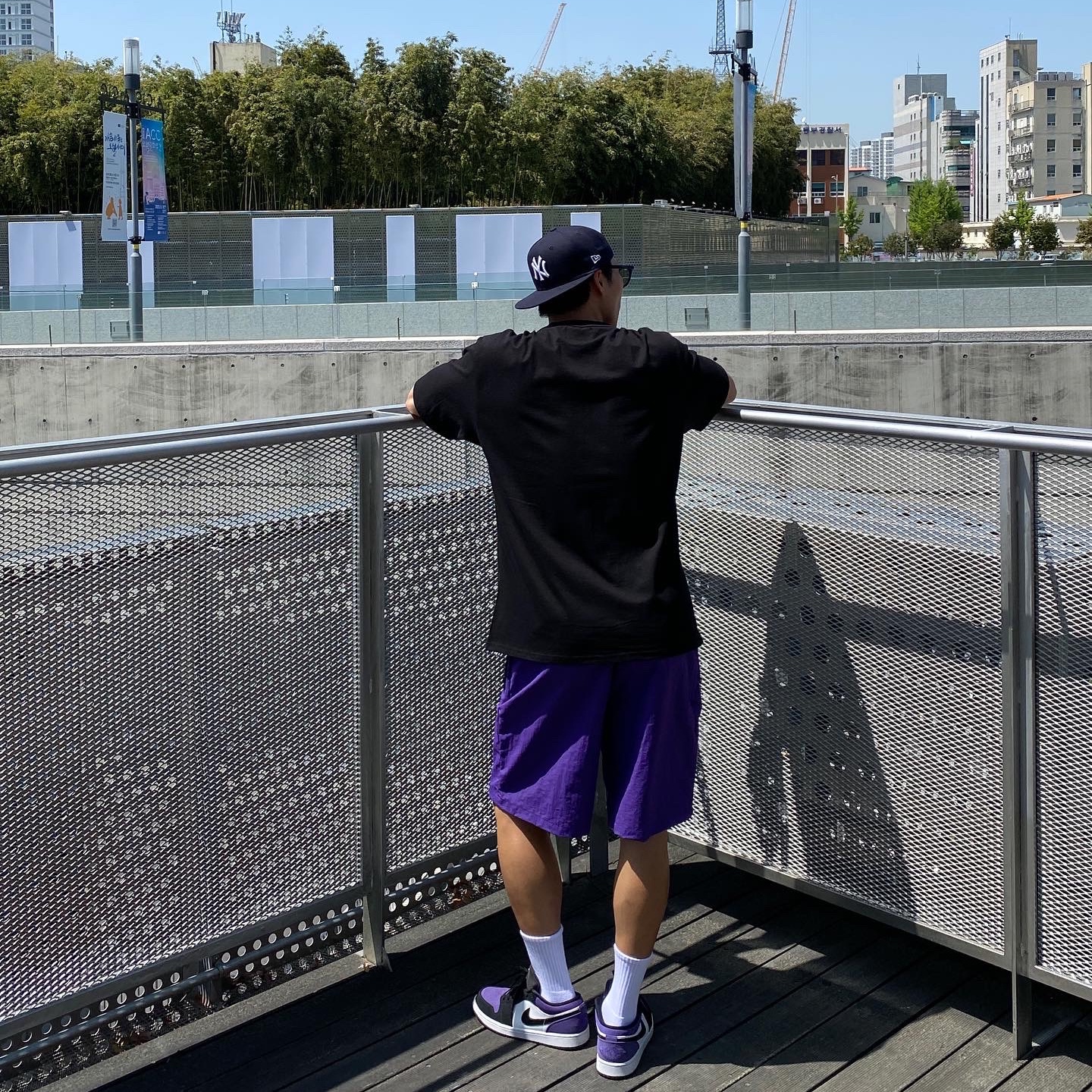 Jordan 1 Low Court Purple 착용 스타일 - 3