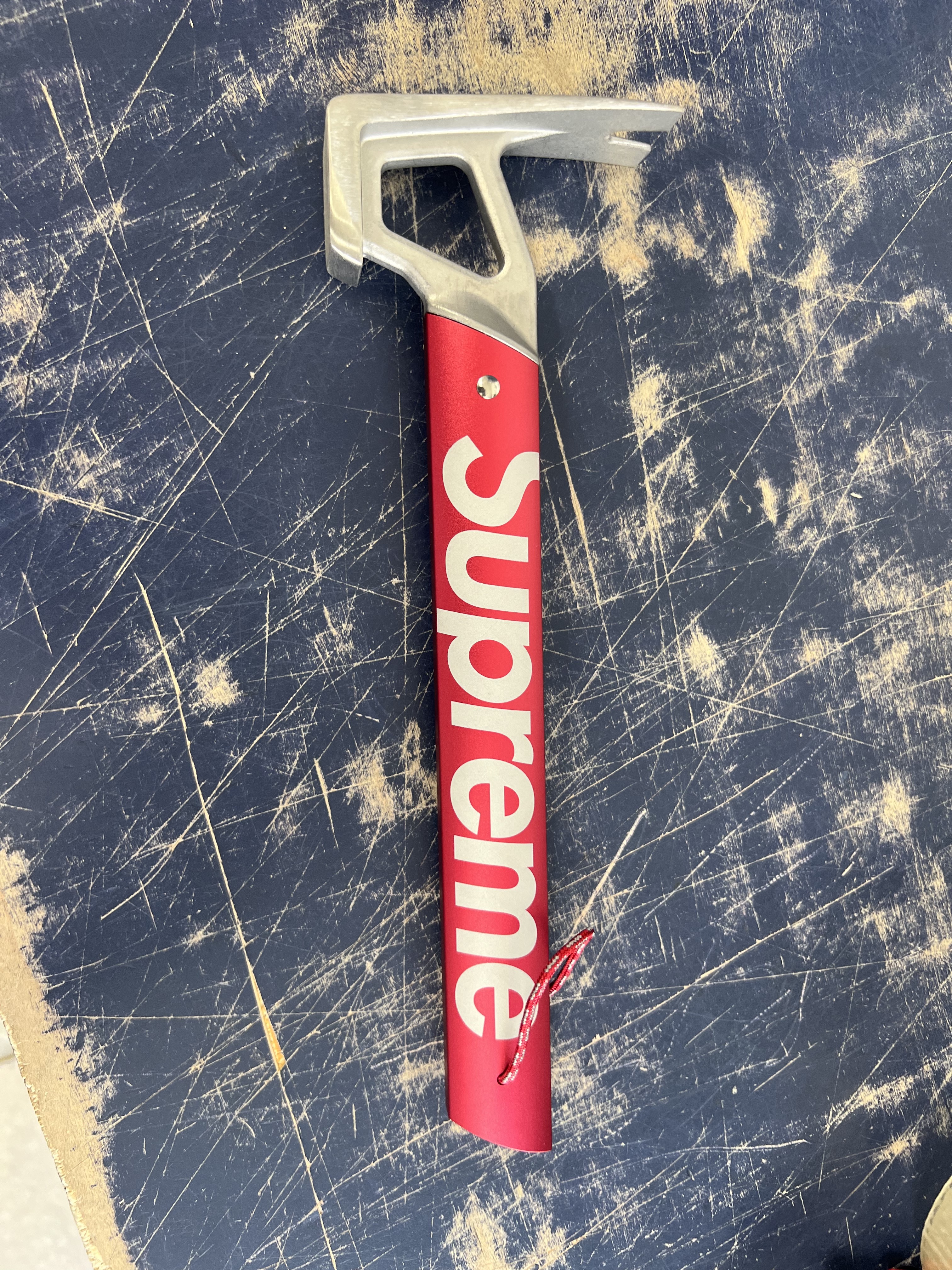 Supreme MSR Camp Hammer Red - 23SS 착용 스타일