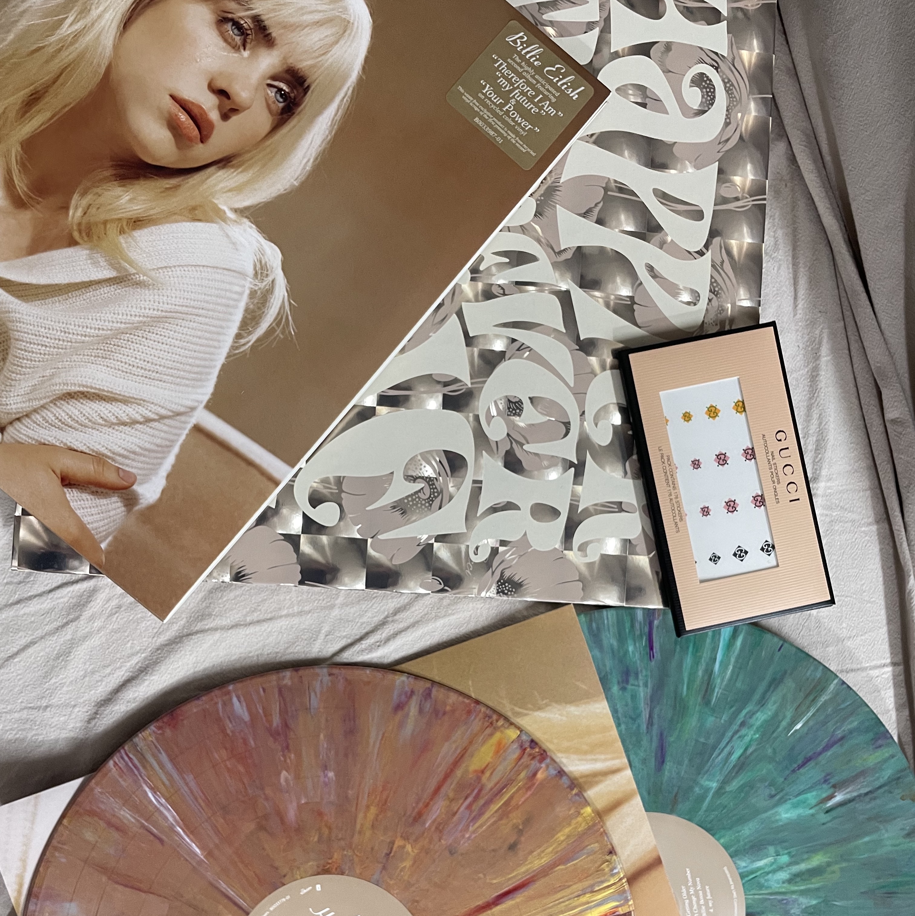 Billie Eilish x Gucci Happier Than Ever (2LP) 착용 스타일