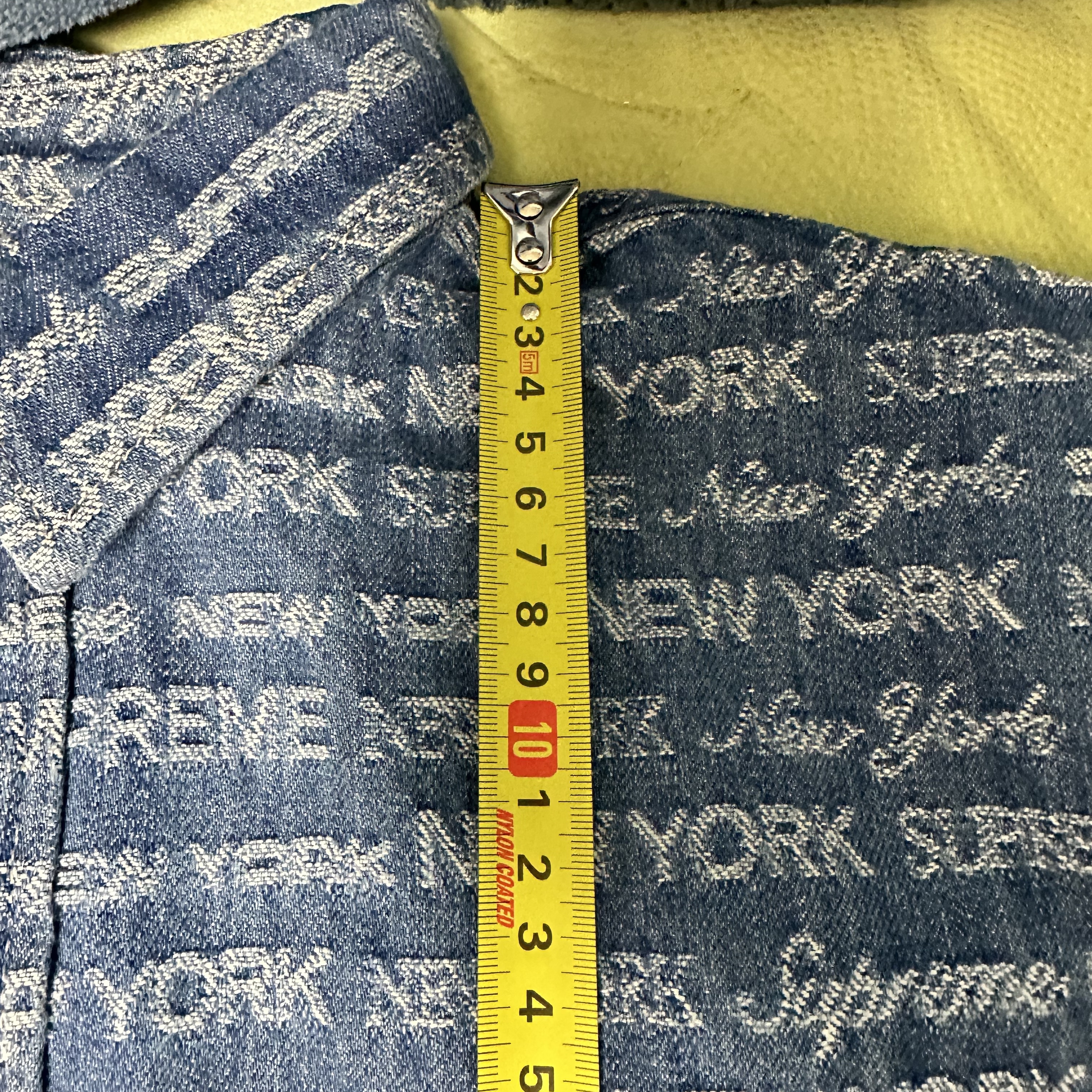 Supreme Multi Type Jacquard Denim Shirt Blue - 22FW 착용 스타일 - 2