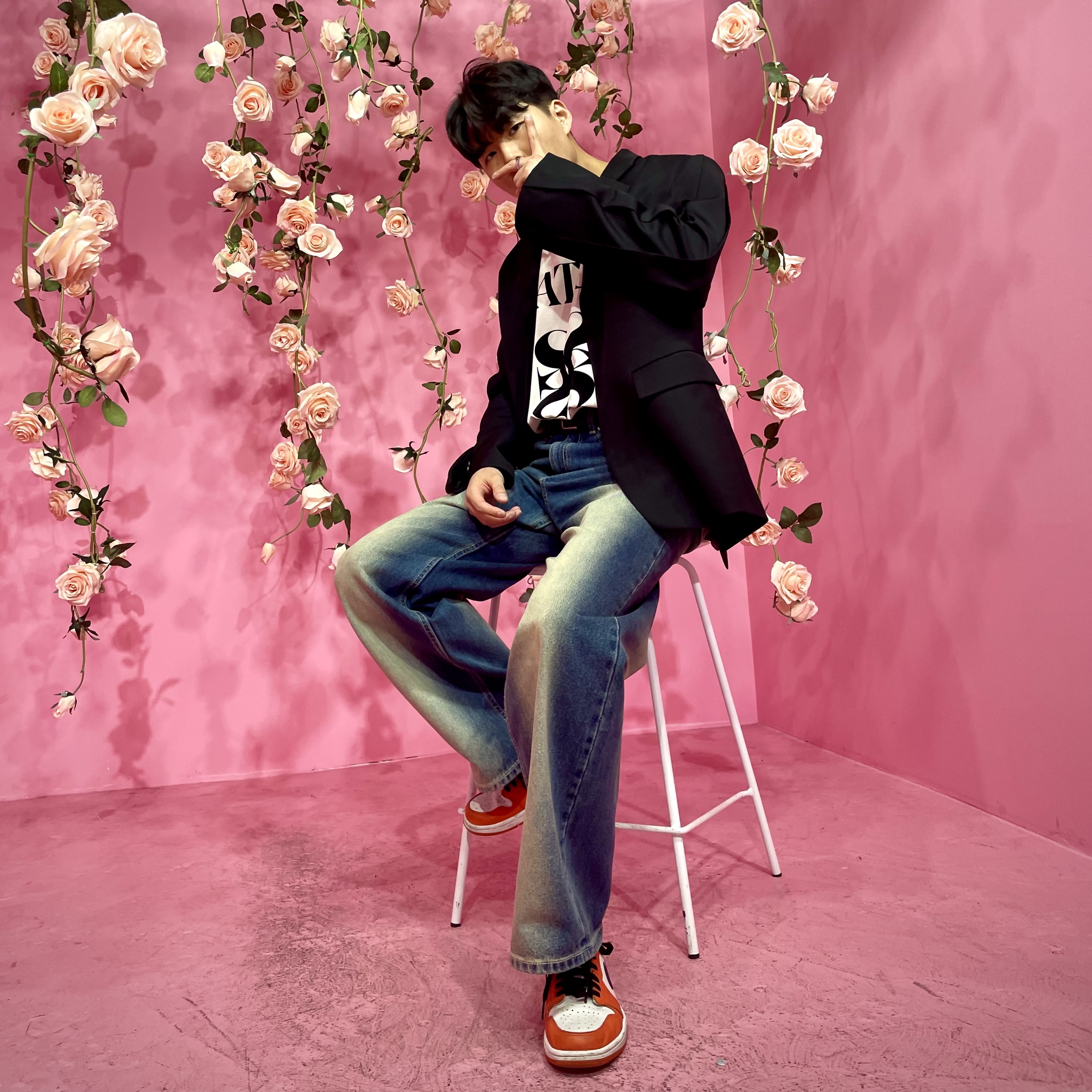 Jordan 1 Low OG Starfish 착용 스타일 - 2