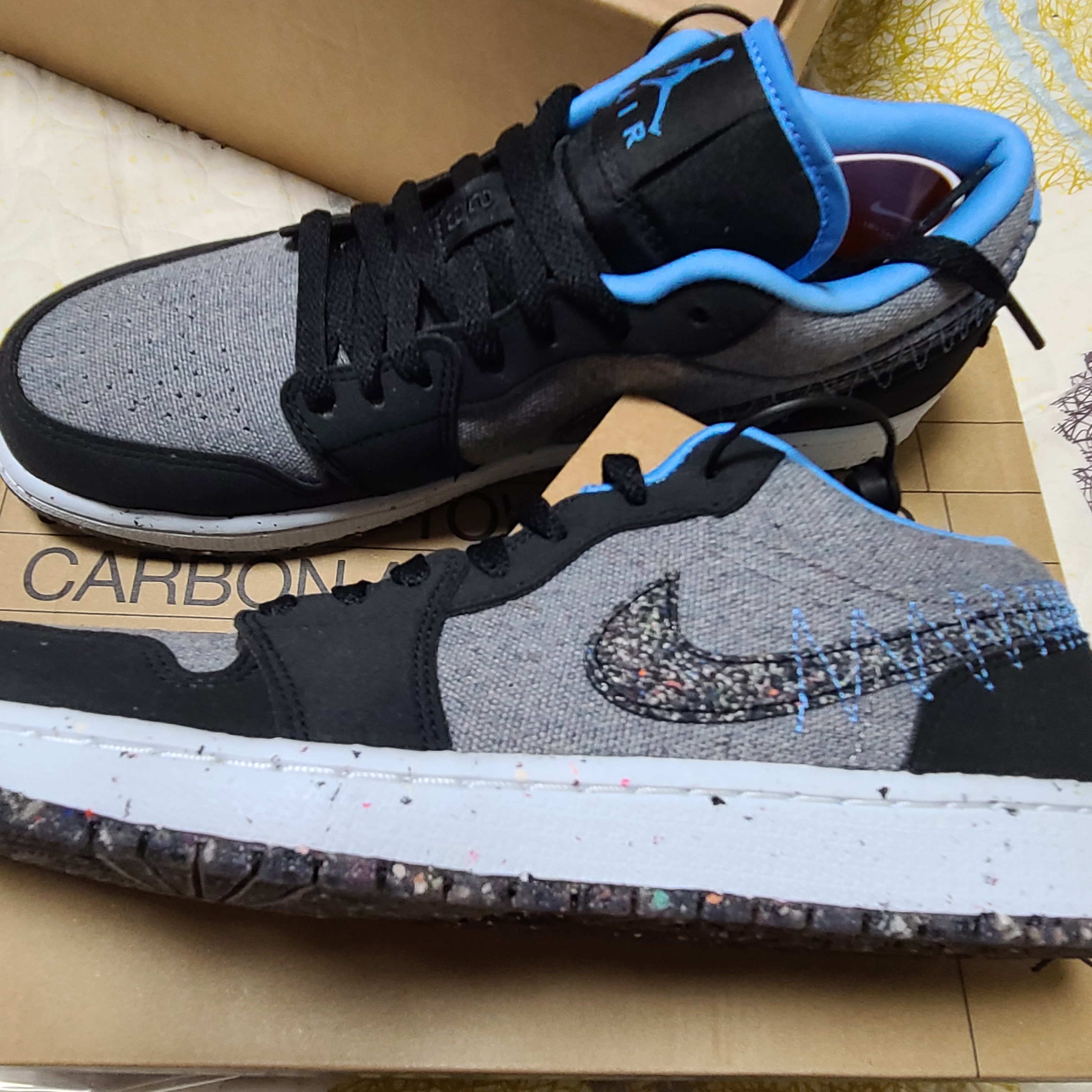 Jordan 1 Low SE Light Smoke Grey Black 착용 스타일