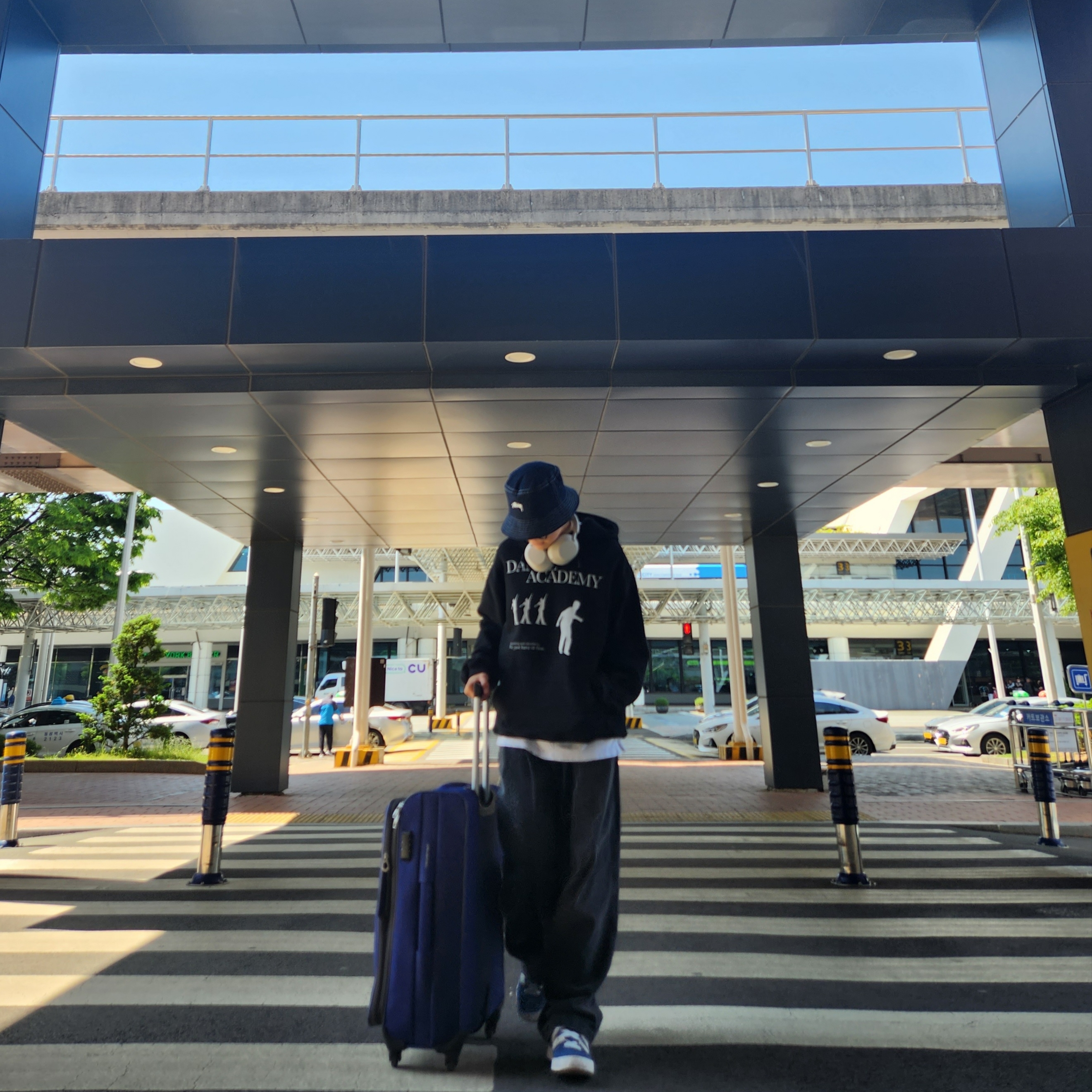 Adidas Adimatic Night Marin, Stussy Contrast Stitch Bucket Hat Indigo ์ฐฉ์ฉ ์คํ์ผ