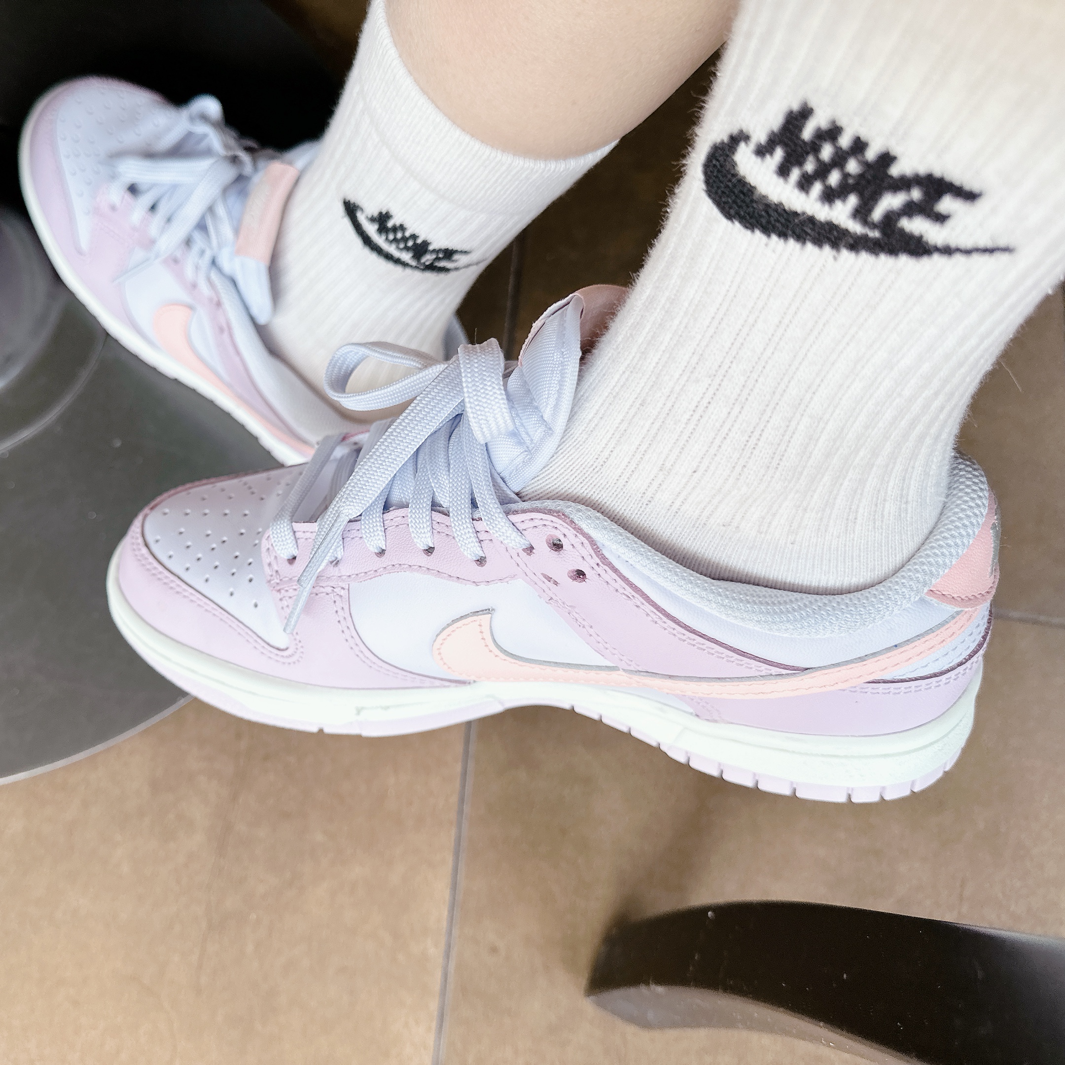 (W) Nike Dunk Low Atmosphere Pink 착용 스타일