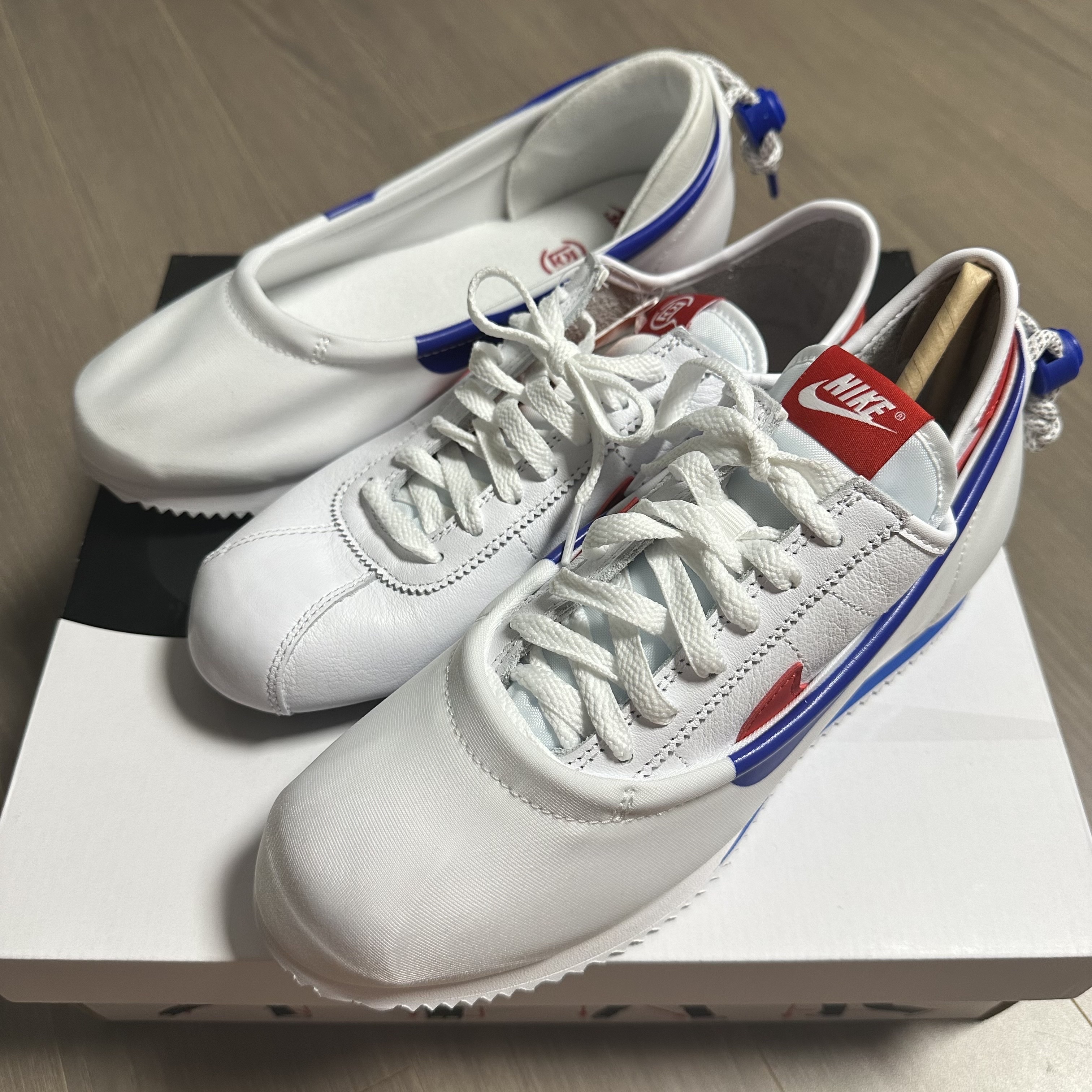 Nike x Clot Cortez SP White and Game Royal 착용 스타일 - 2