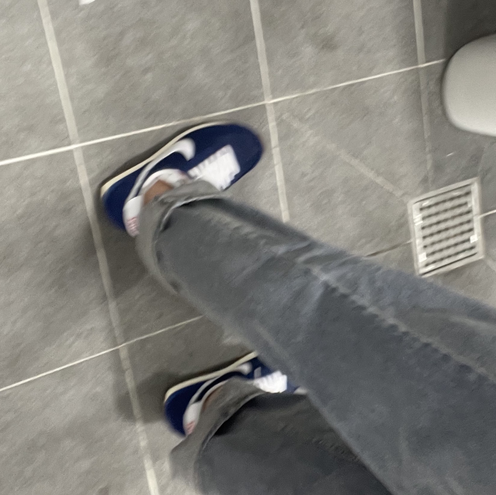 (W) Nike Daybreak Midnight Navy 착용 스타일 - 3