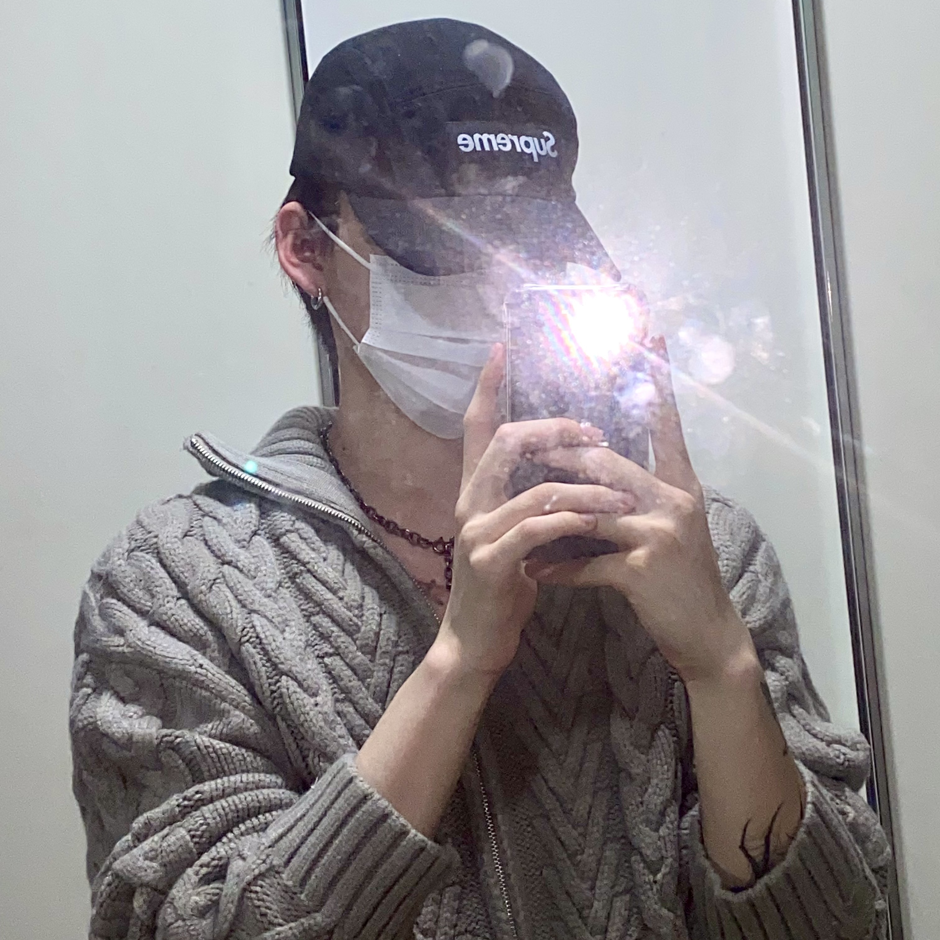 Supreme Washed Chino Twill Camp Cap Black 착용 스타일