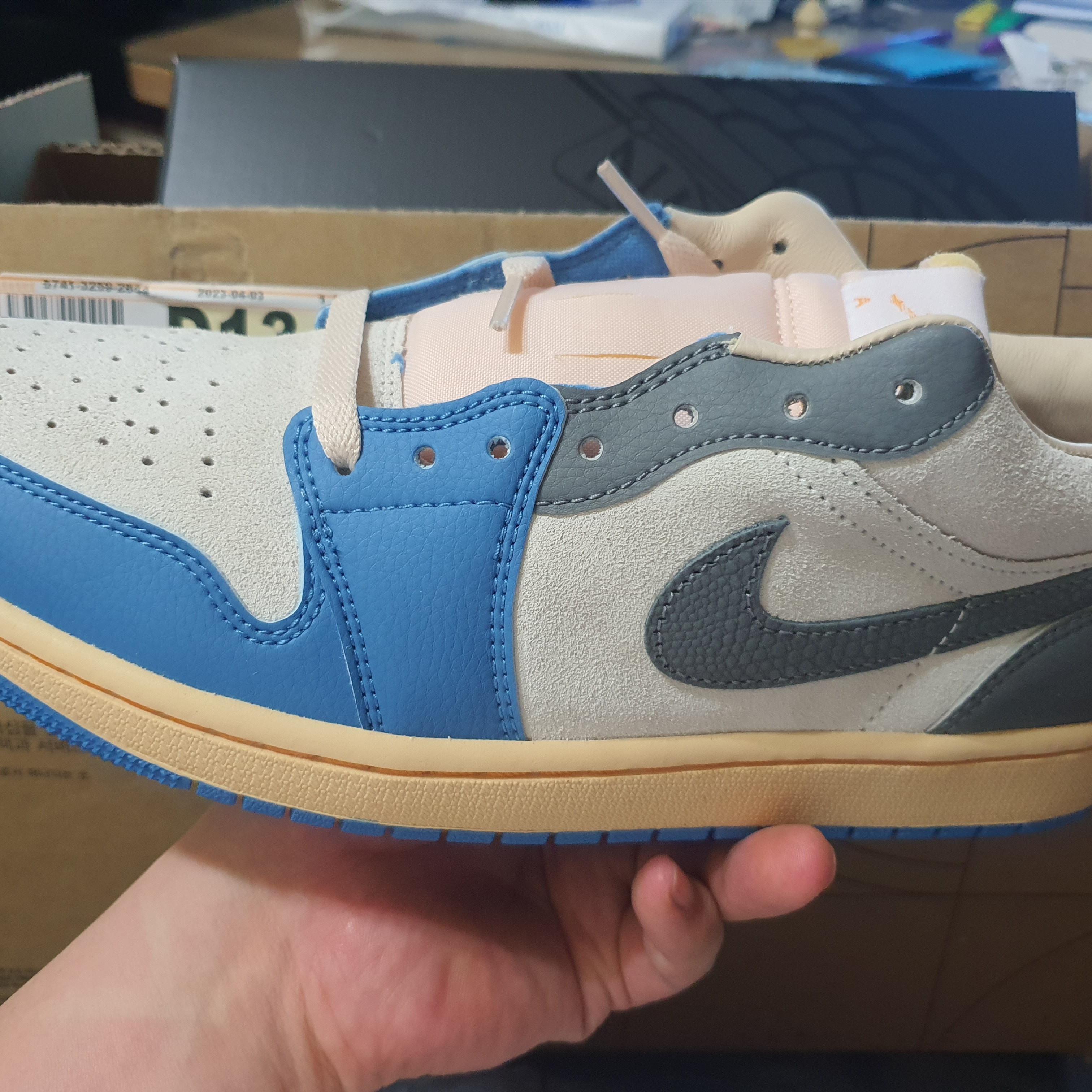Jordan 1 Low SE Tokyo 96 착용 스타일