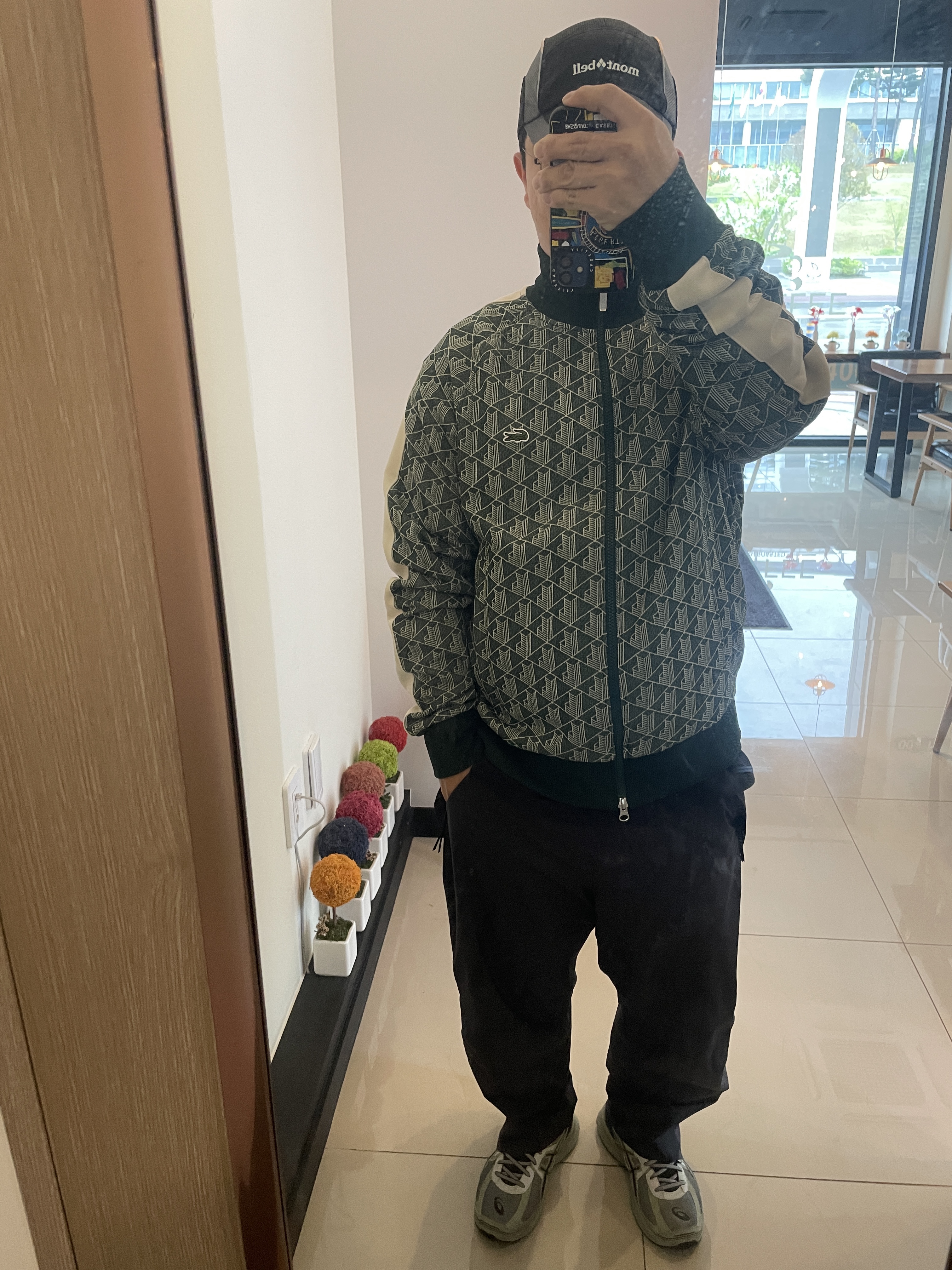 아식스 조그 100 S 시트 락 - 2E 와이드, 나이키 ACG LBR 렁스 티셔츠 블랙 - 아시아 착용 스타일 - 1
