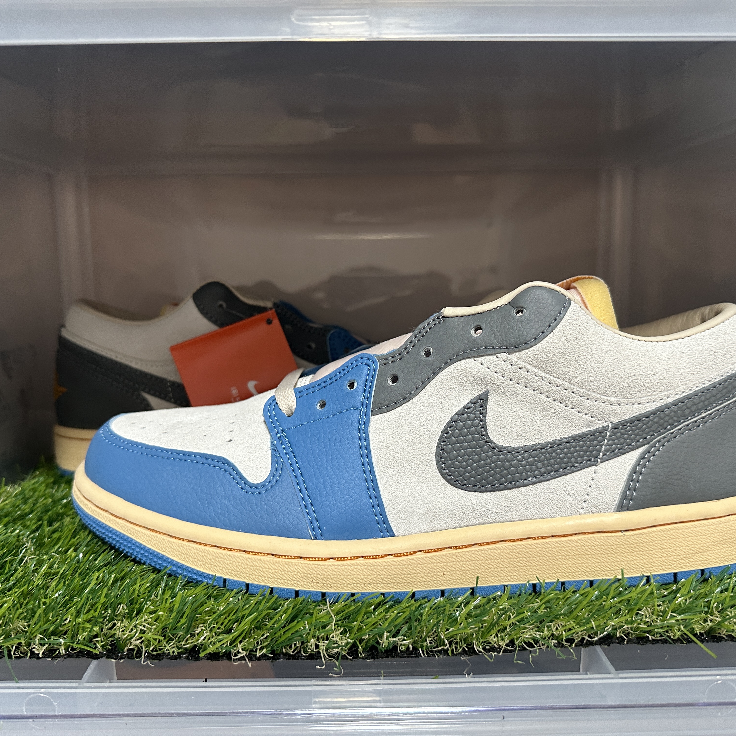 Jordan 1 Low SE Tokyo 96 착용 스타일