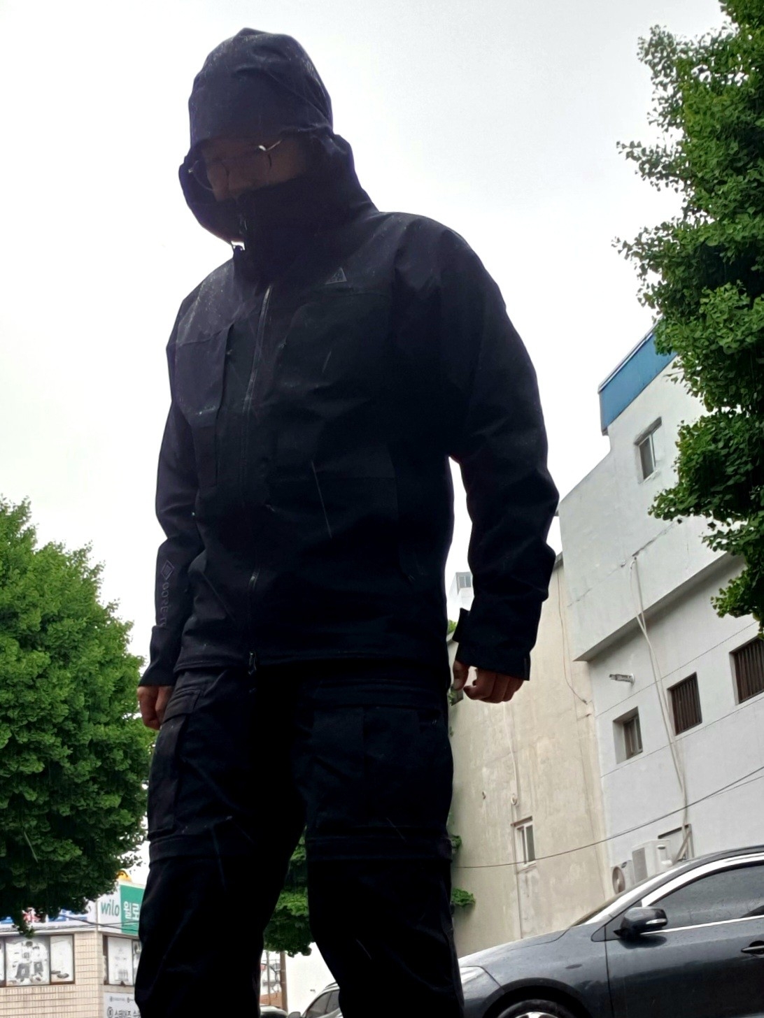 Nike ACG Smith Summit Cargo Pants Black Summit White - Asia, Nike ACG Gore-Tex Misery Ridge Jacket Black - US/EU 착용 스타일 - 2