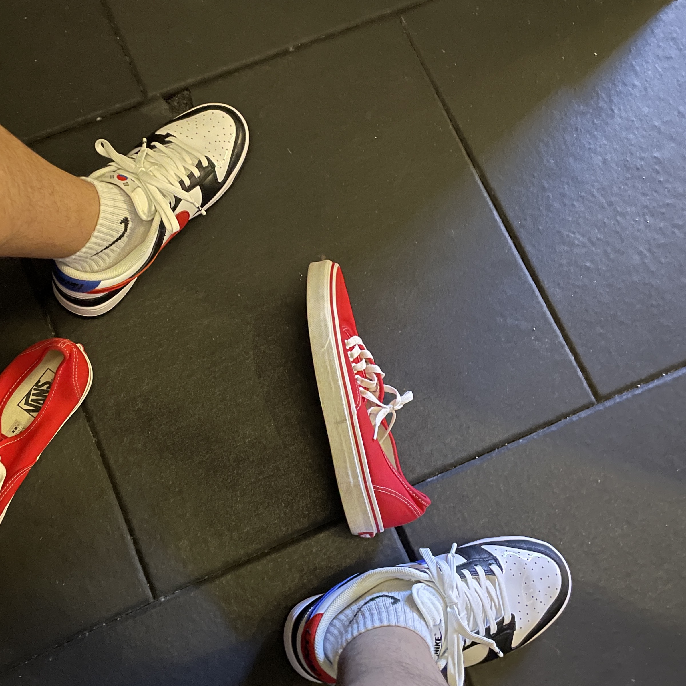 Nike Dunk Low SE Seoul 착용 스타일