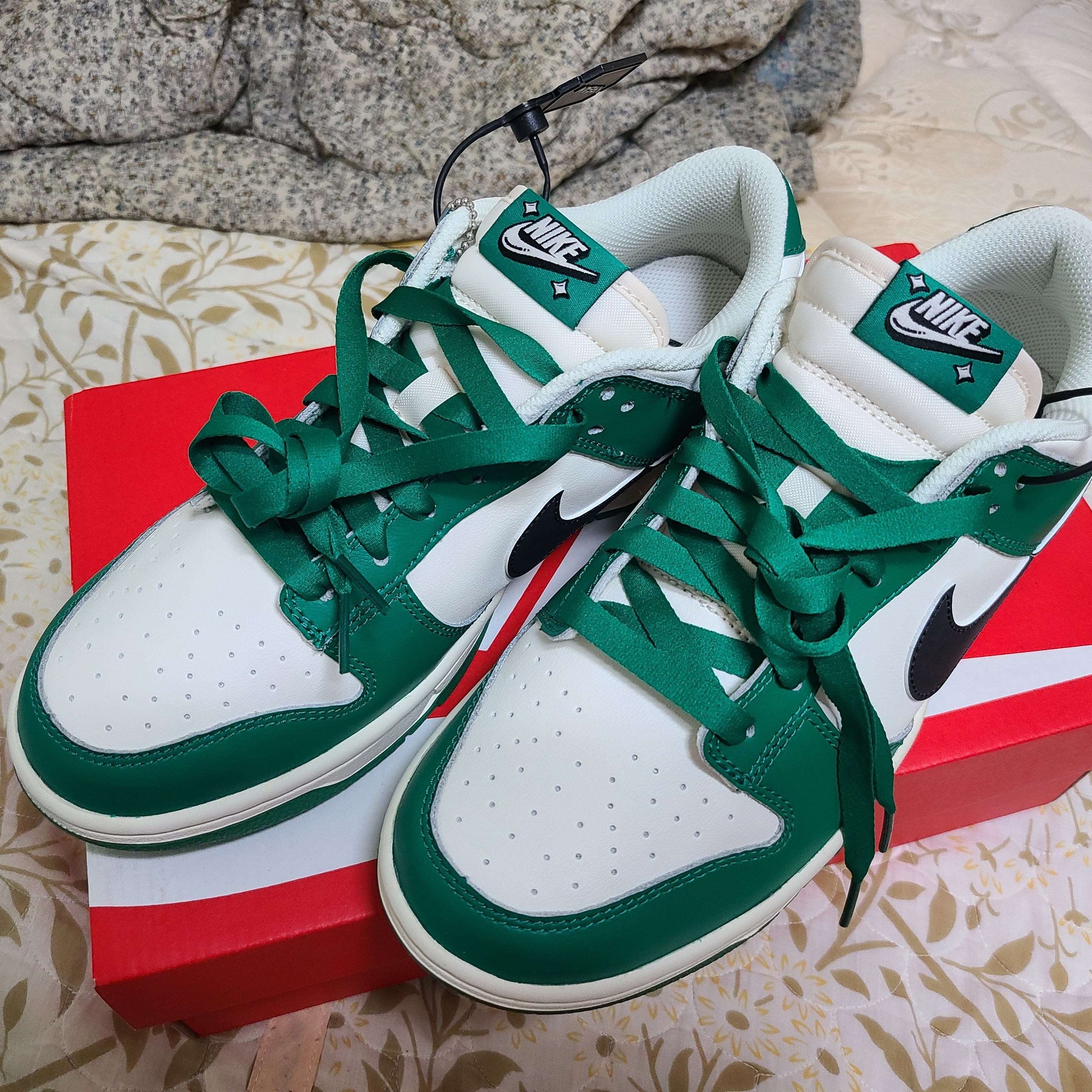 Nike Dunk Low Retro SE Jackpot Malachite 착용 스타일 - 1