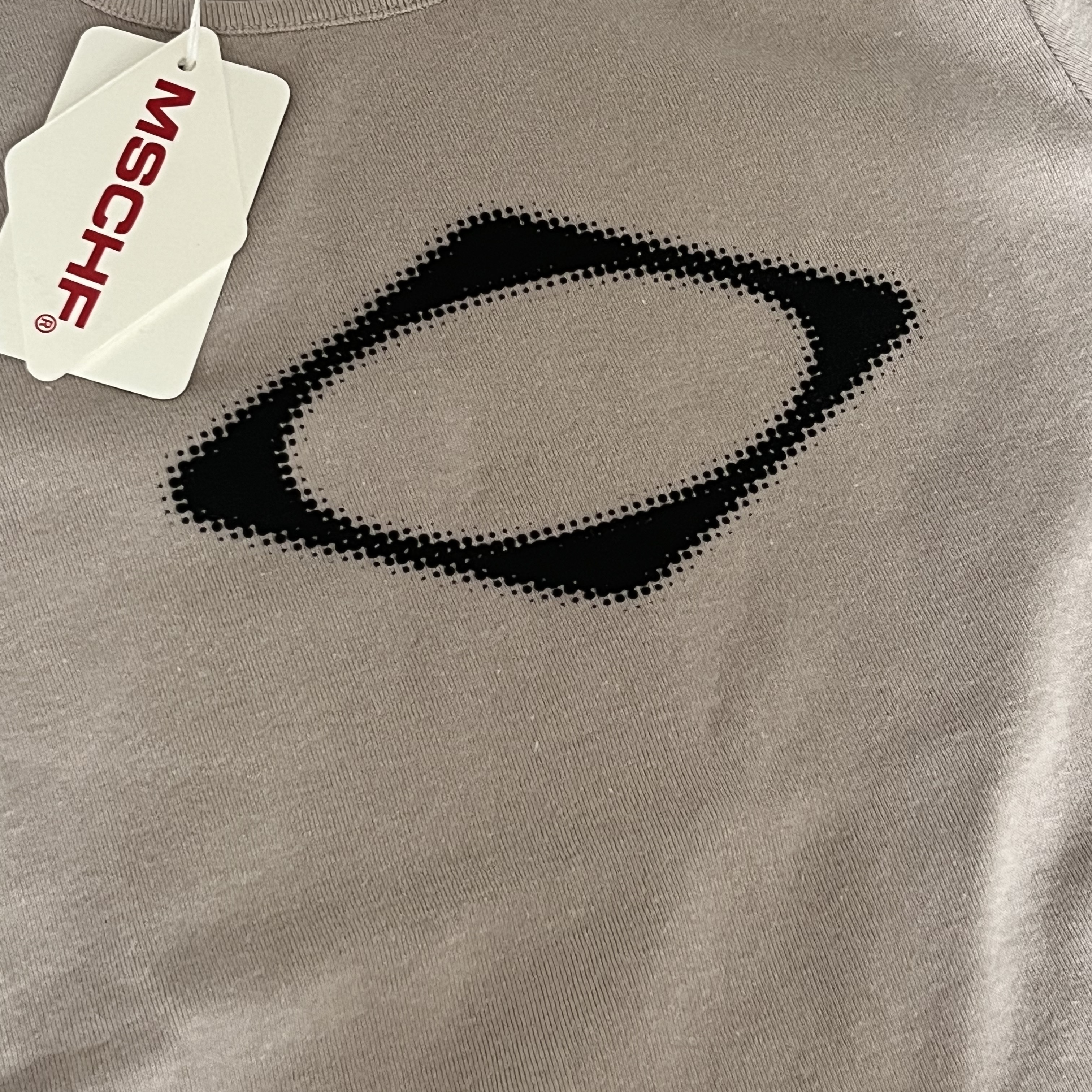 (W) Mischief Rhombus Blur T-Shirt Mini Light Beige 착용 스타일