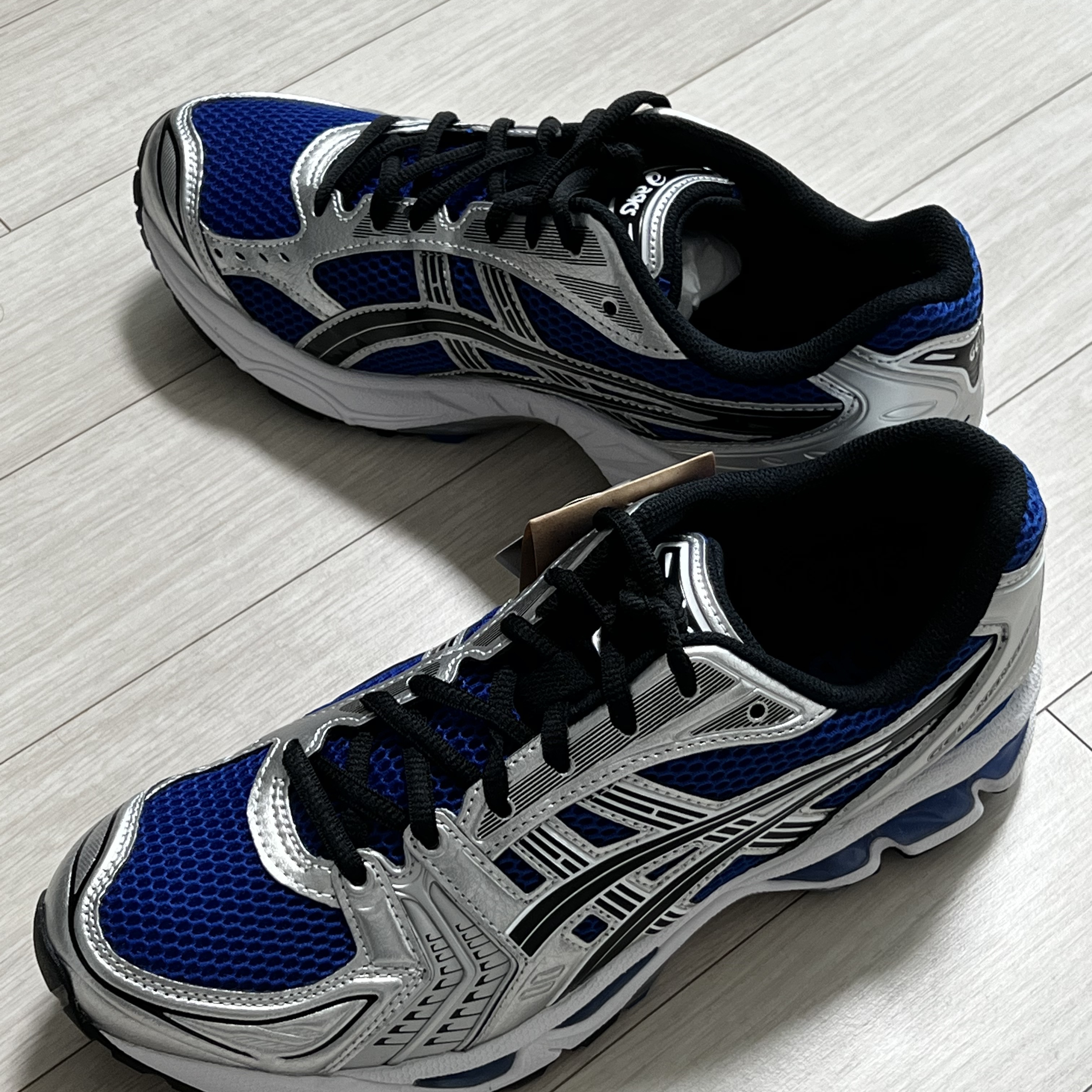 Asics Gel-Kayano 14 Monaco Blue Black 착용 스타일 - 2