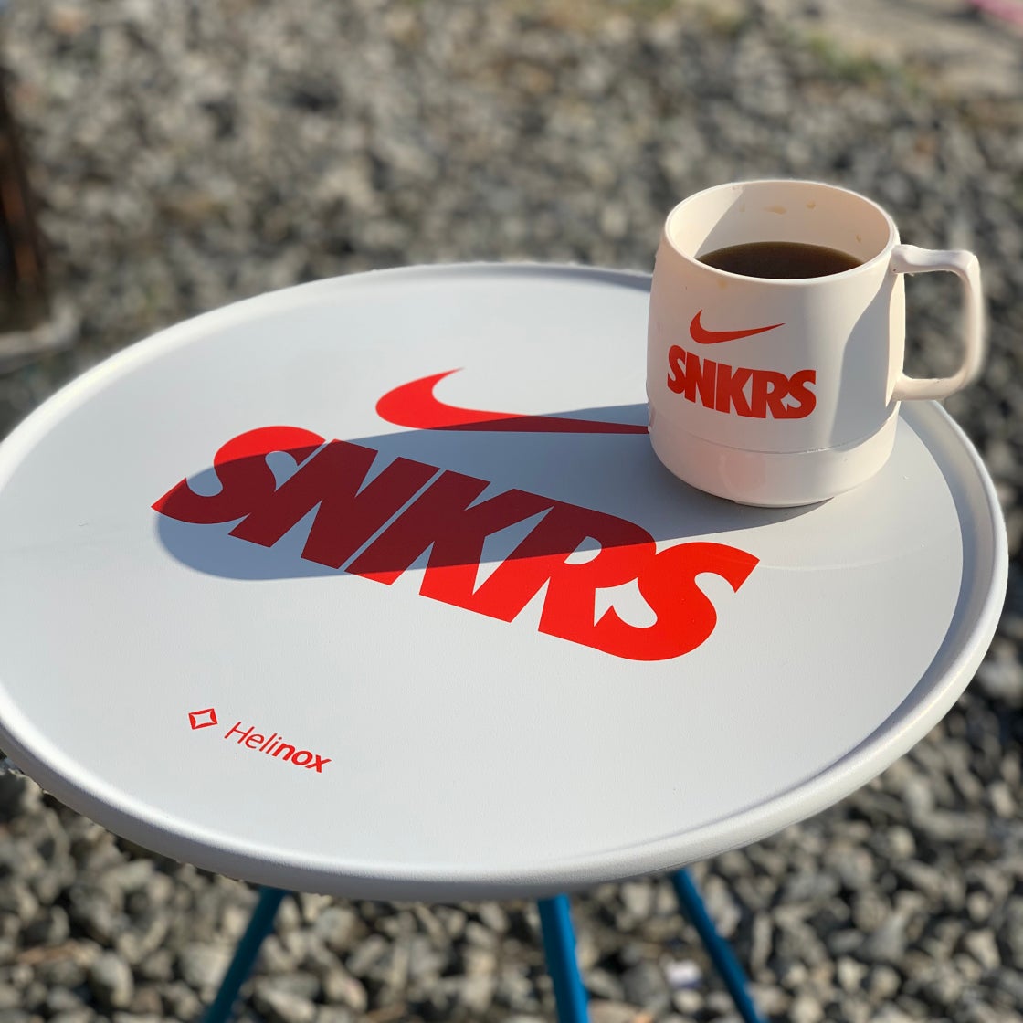 優待特典一覧 Nike x Helinox SNKRS KREAM | STYLE  バーベキュー・調理用品