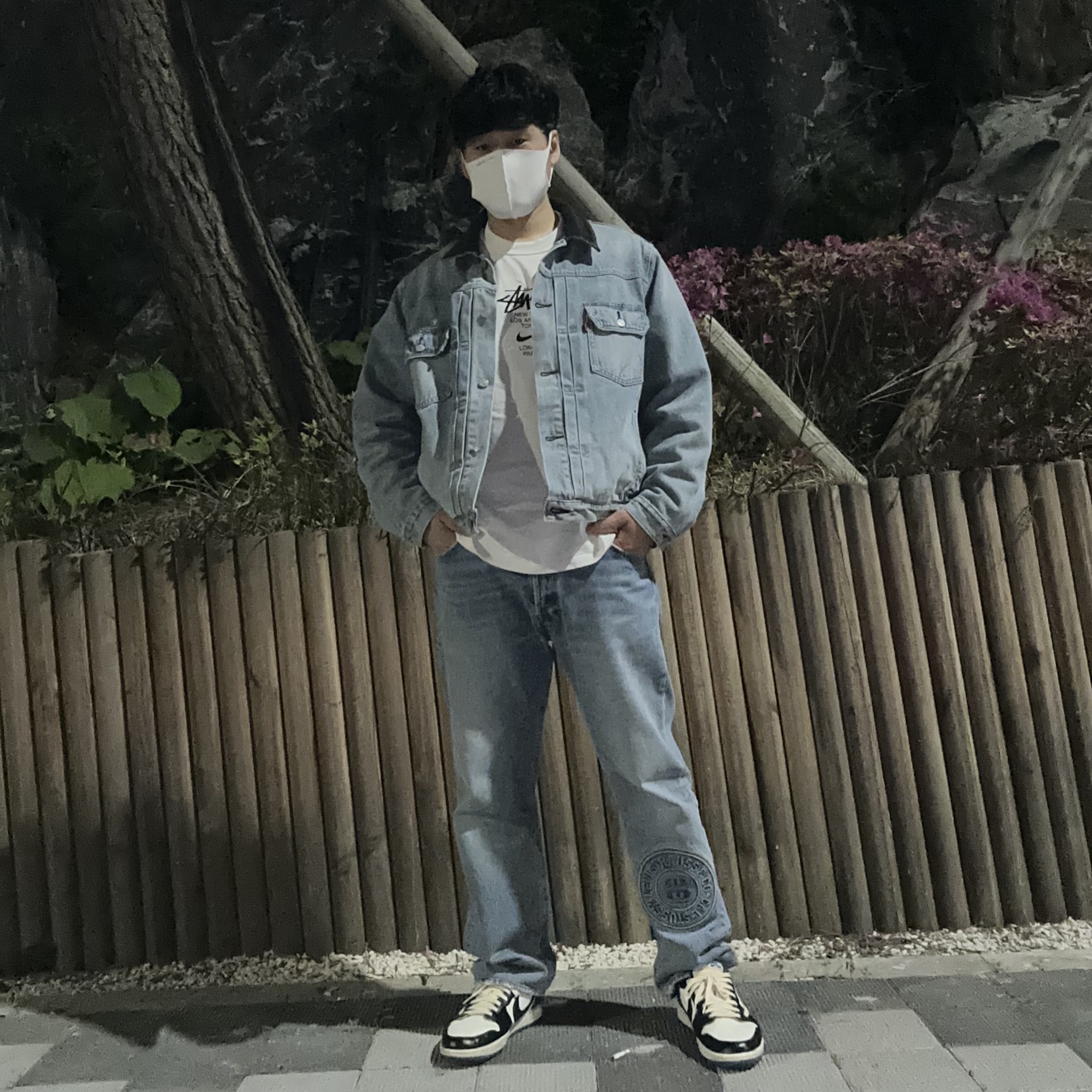 Stussy x Levi's Embossed Trucker Jacket Indigo, Stussy x Levi's Embossed 501 Jean Indigo 착용 스타일 - 2