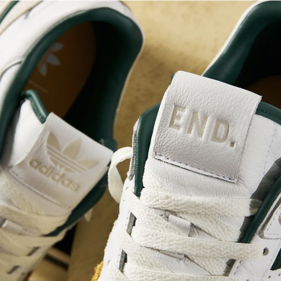 Adidas x END. Forum Advance Varsity 착용 스타일 - 3
