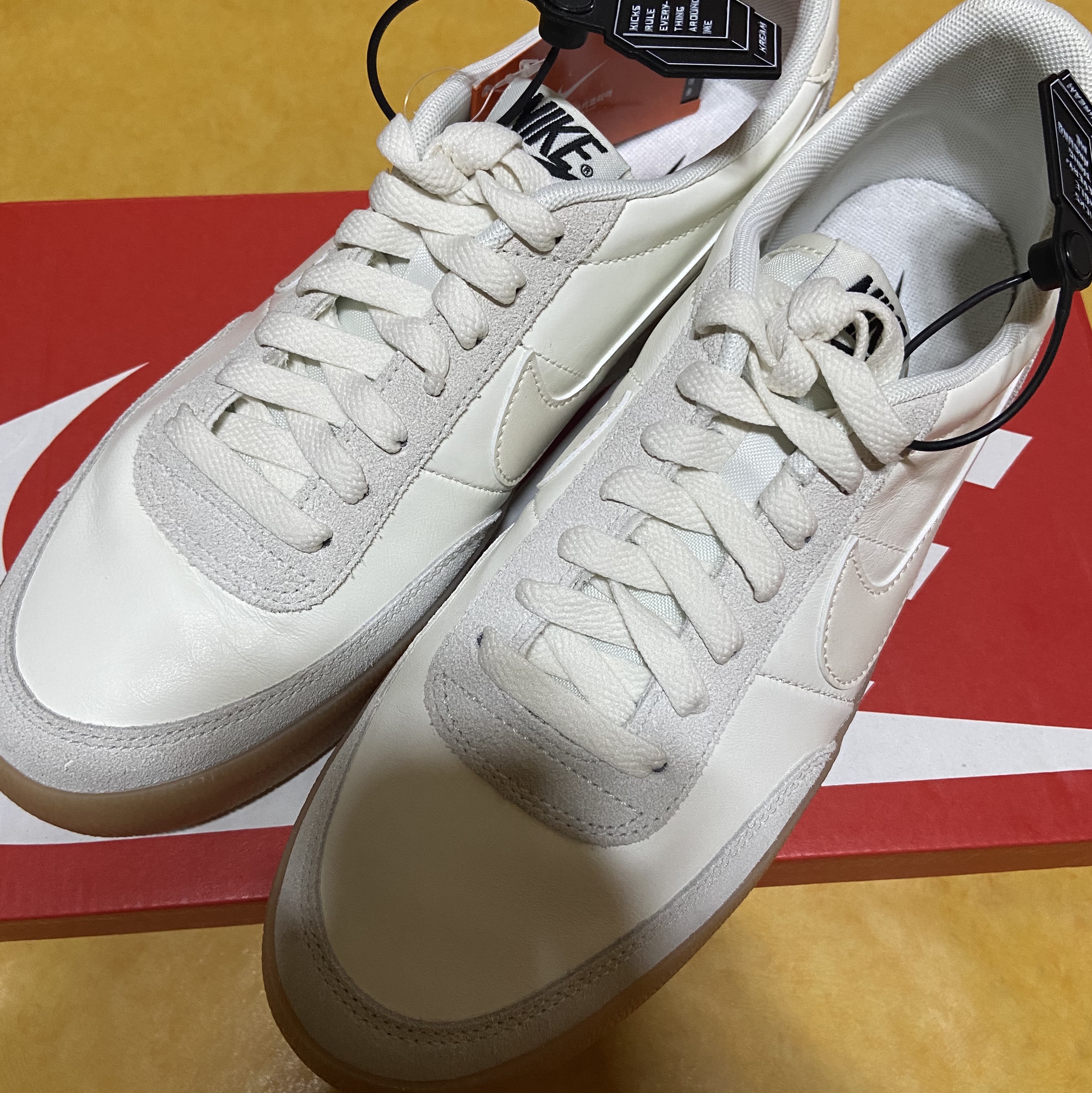 Nike Killshot 2 Leather Sail Gum 착용 스타일 - 2