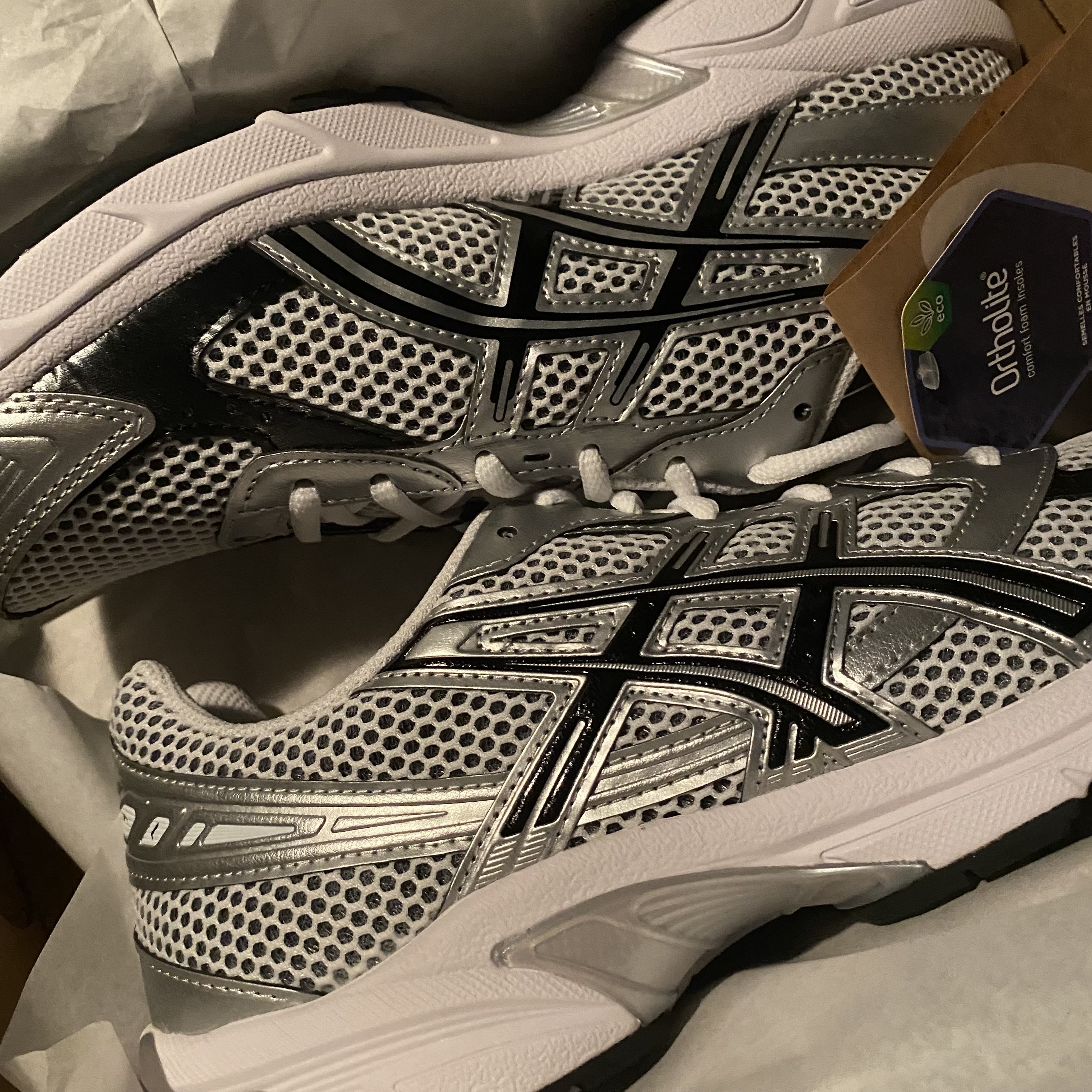 Asics Gel-1130 White Black 착용 스타일