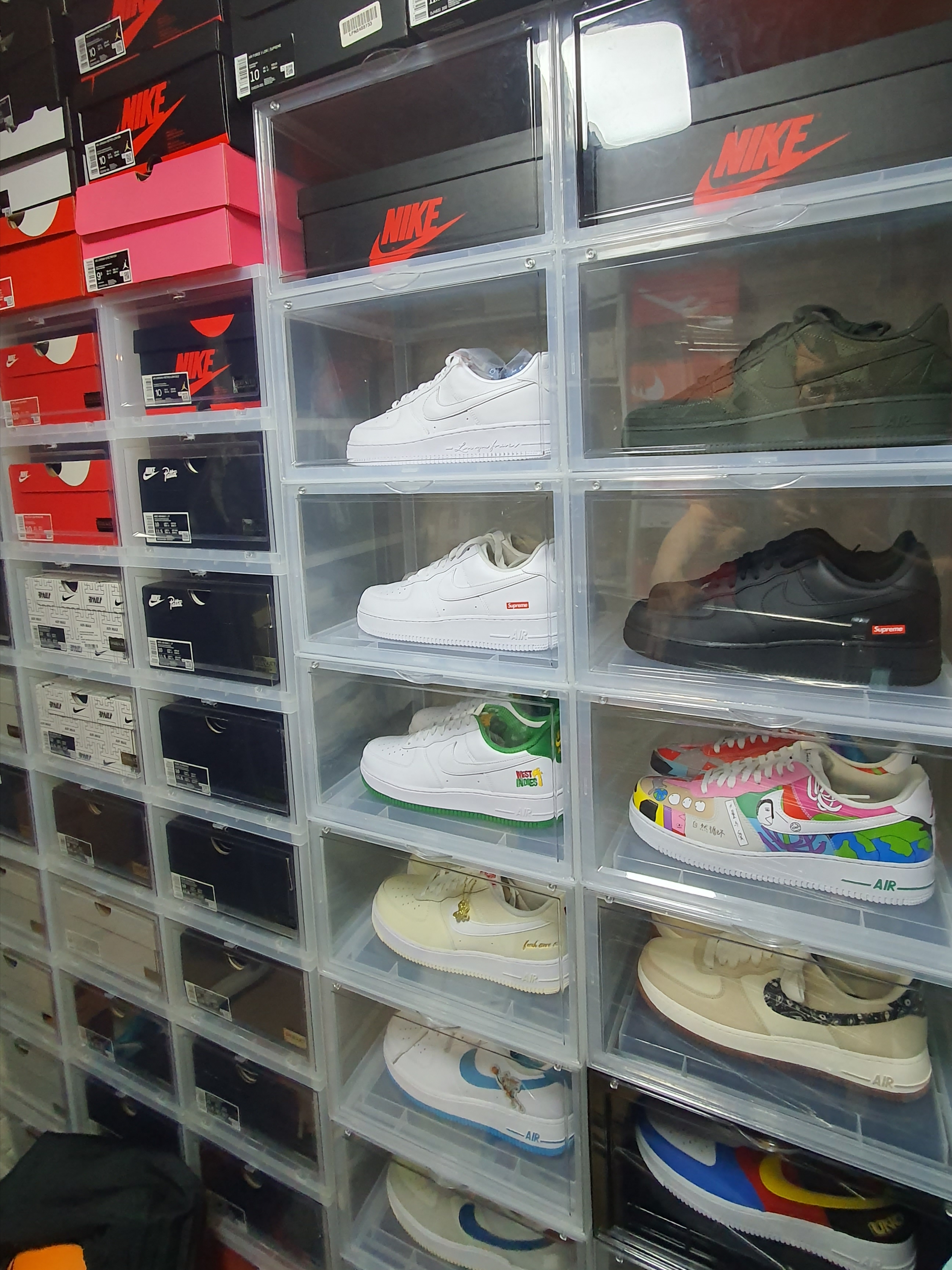 Nike x Supreme Air Force 1 Low Black, Nike x Supreme Air Force 1 Low White 착용 스타일