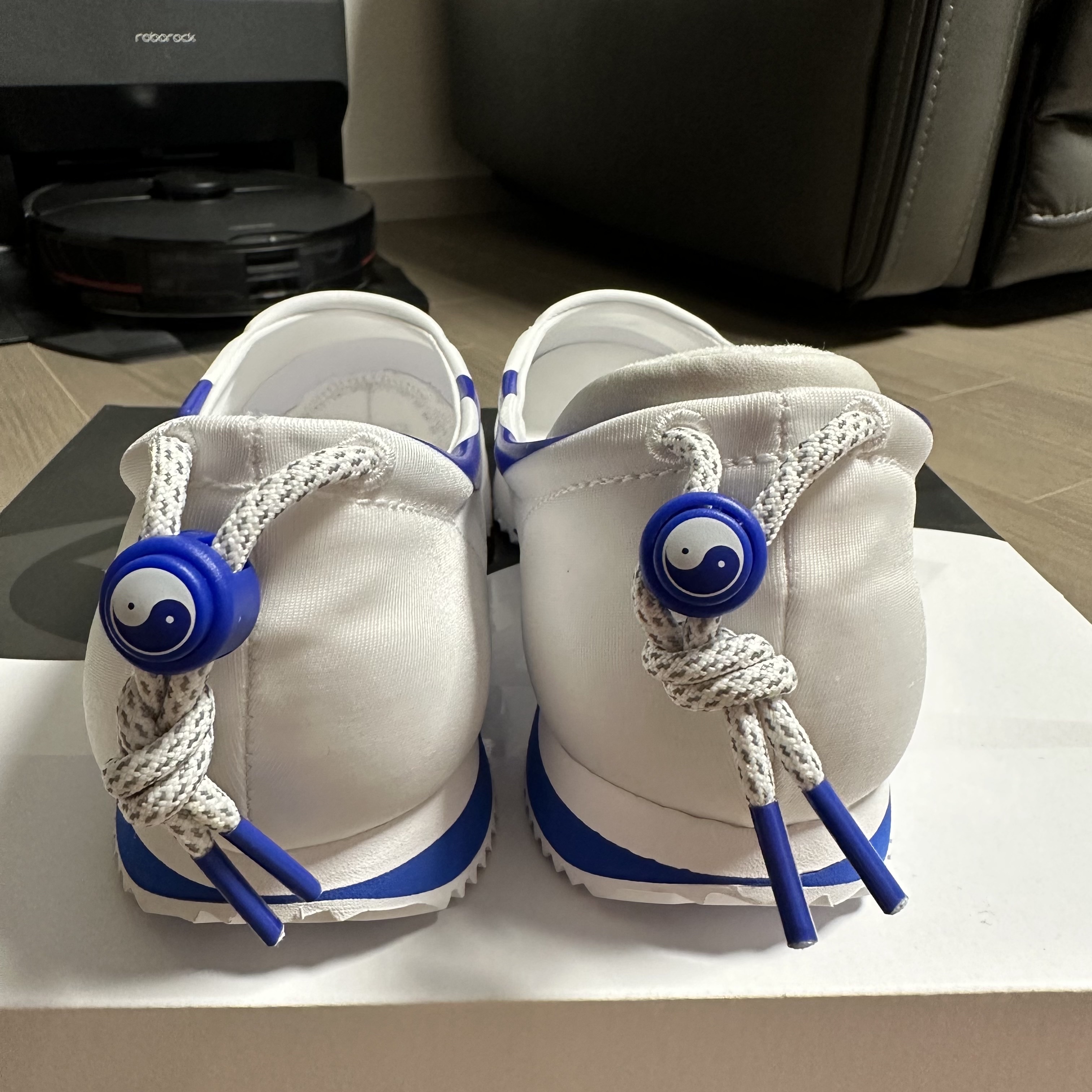Nike x Clot Cortez SP White and Game Royal 착용 스타일 - 4