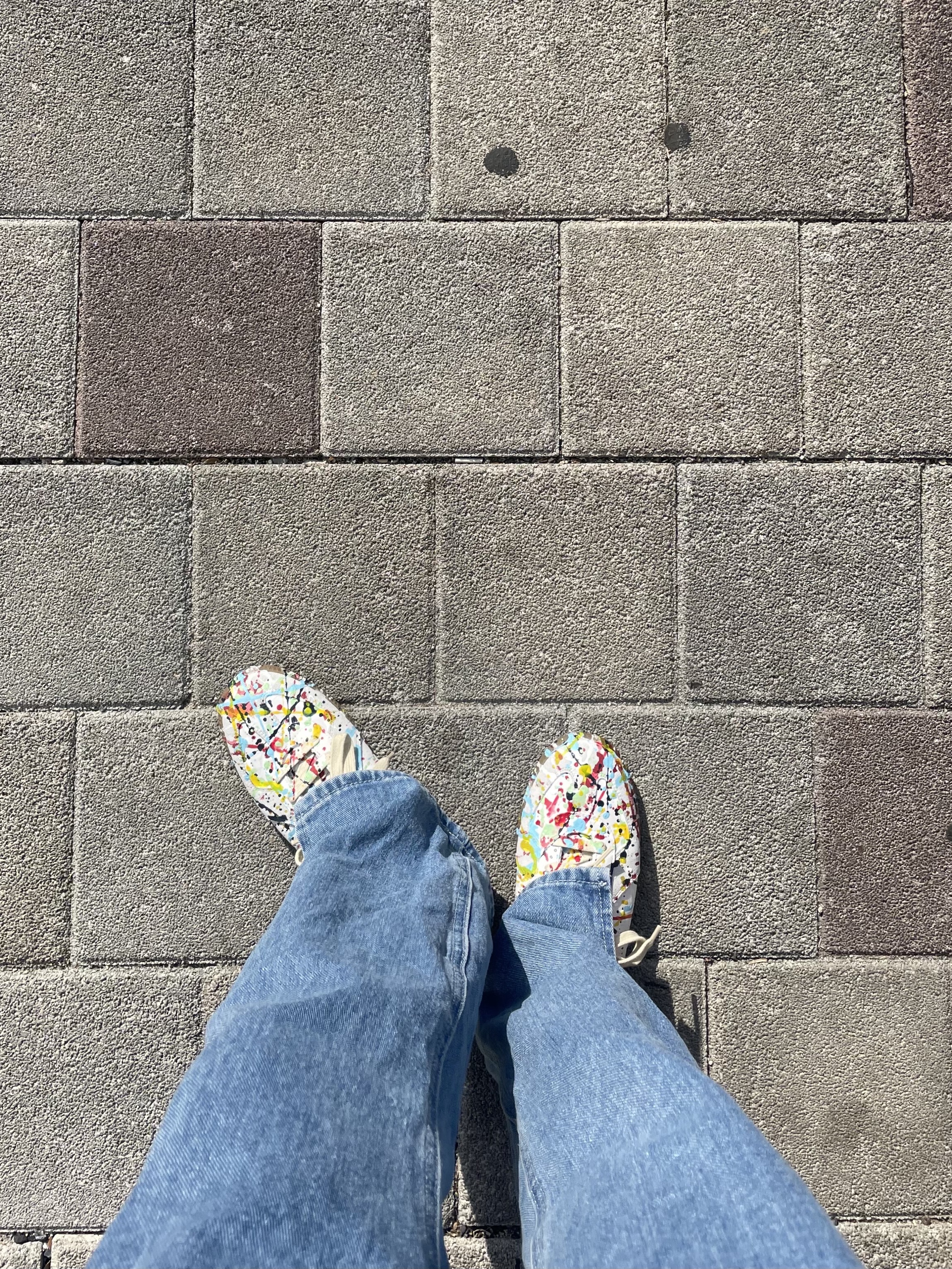 Maison Margiela Replica Paint Drop Sneakers 착용 스타일