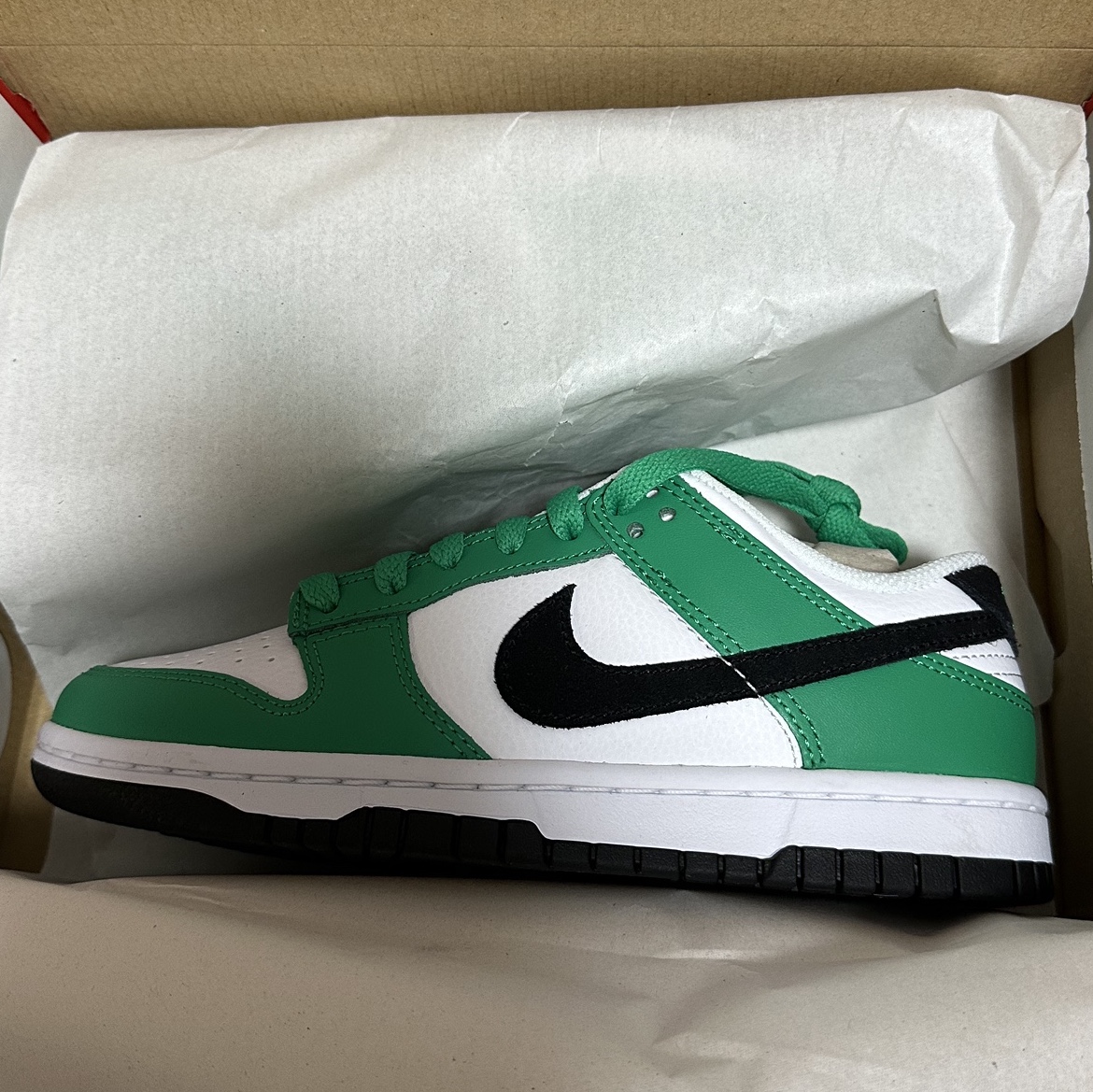 Nike Dunk Low White Green 착용 스타일 - 3