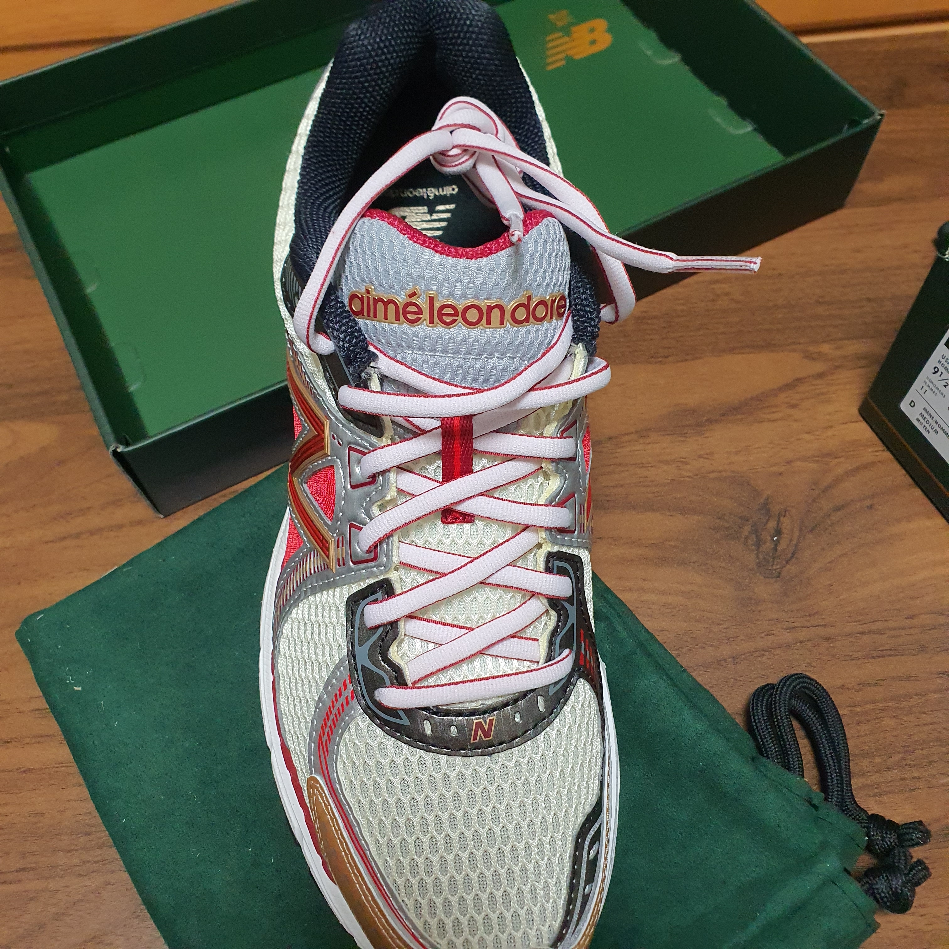 New Balance x Aime Leon Dore 860v2 Red 착용 스타일 - 2