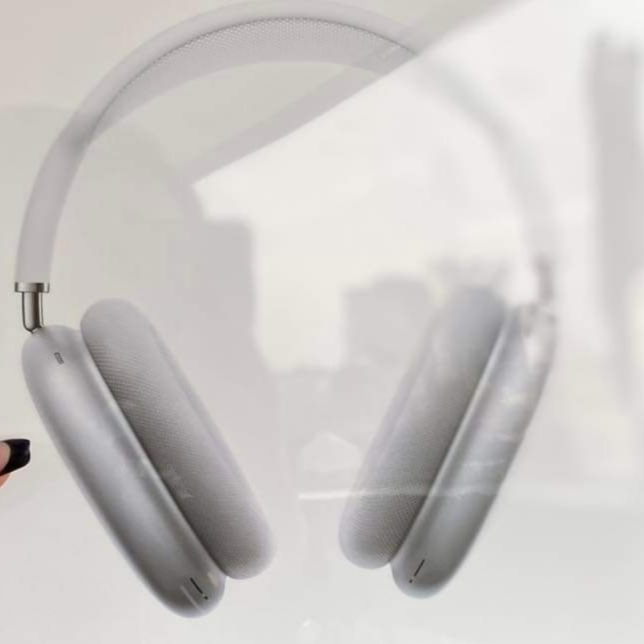 Apple AirPods Max Lightning Silver (Korean Ver.) 착용 스타일